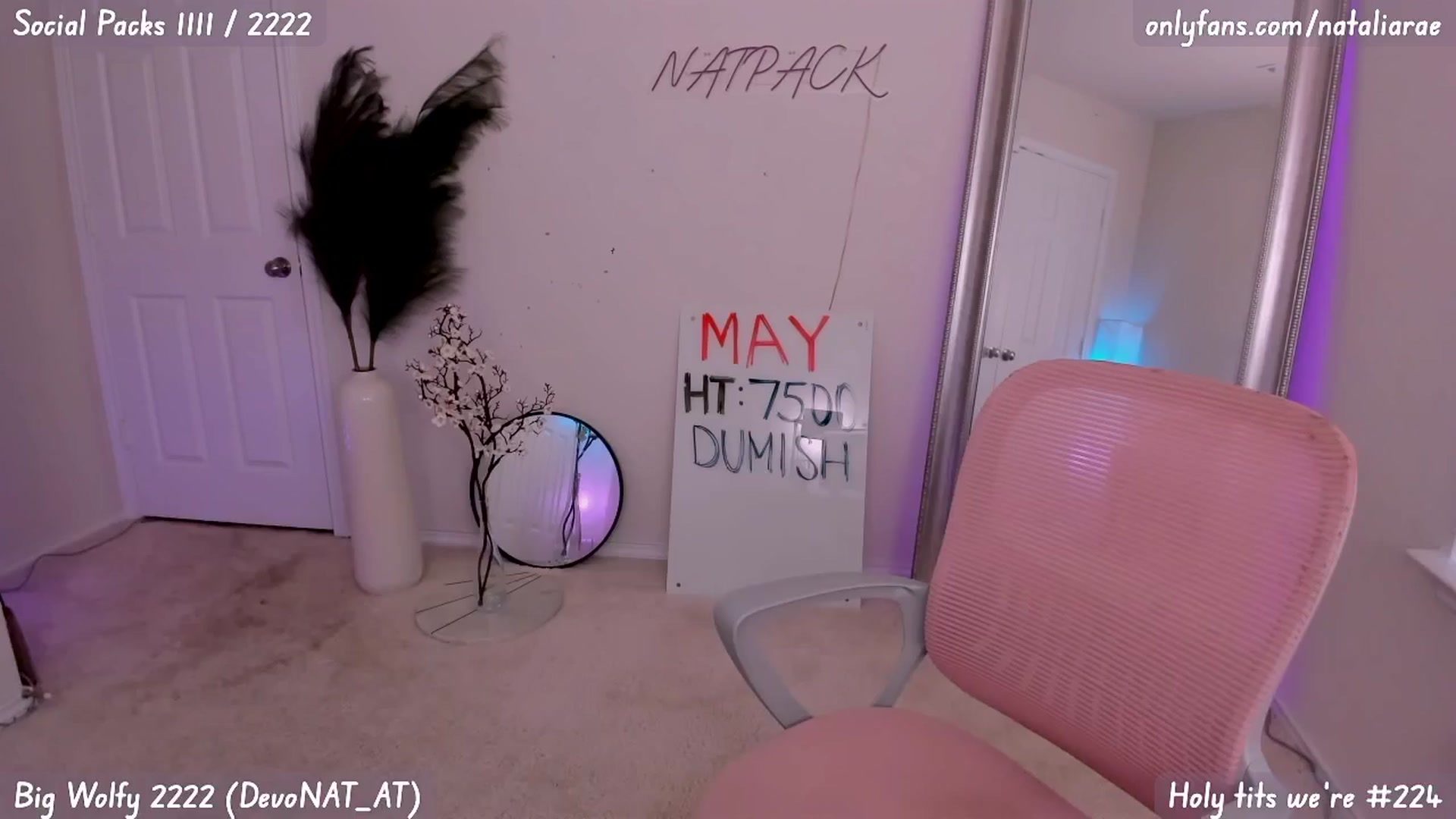Gallery image thumbnail from Natalia_Rae's myfreecams stream on, 05/17/2025, 01:09 image 17 of 20