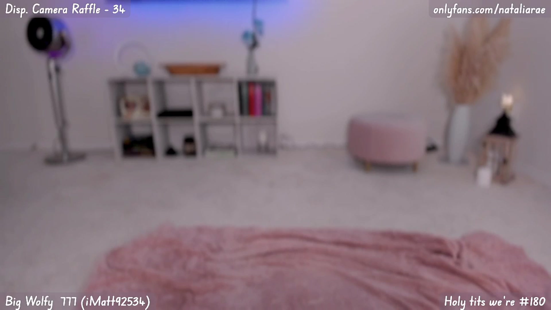 Gallery image thumbnail from Natalia_Rae's myfreecams stream on, 05/30/2025, 24:48 image 13 of 20