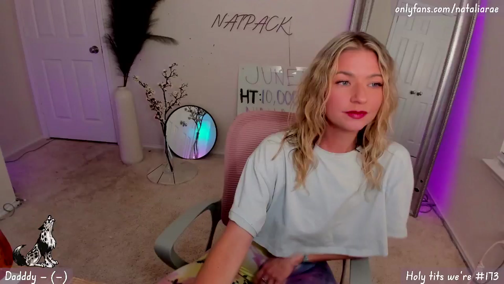 Gallery image thumbnail from Natalia_Rae's myfreecams stream on, 06/25/2025, 05:17 image 1 of 20