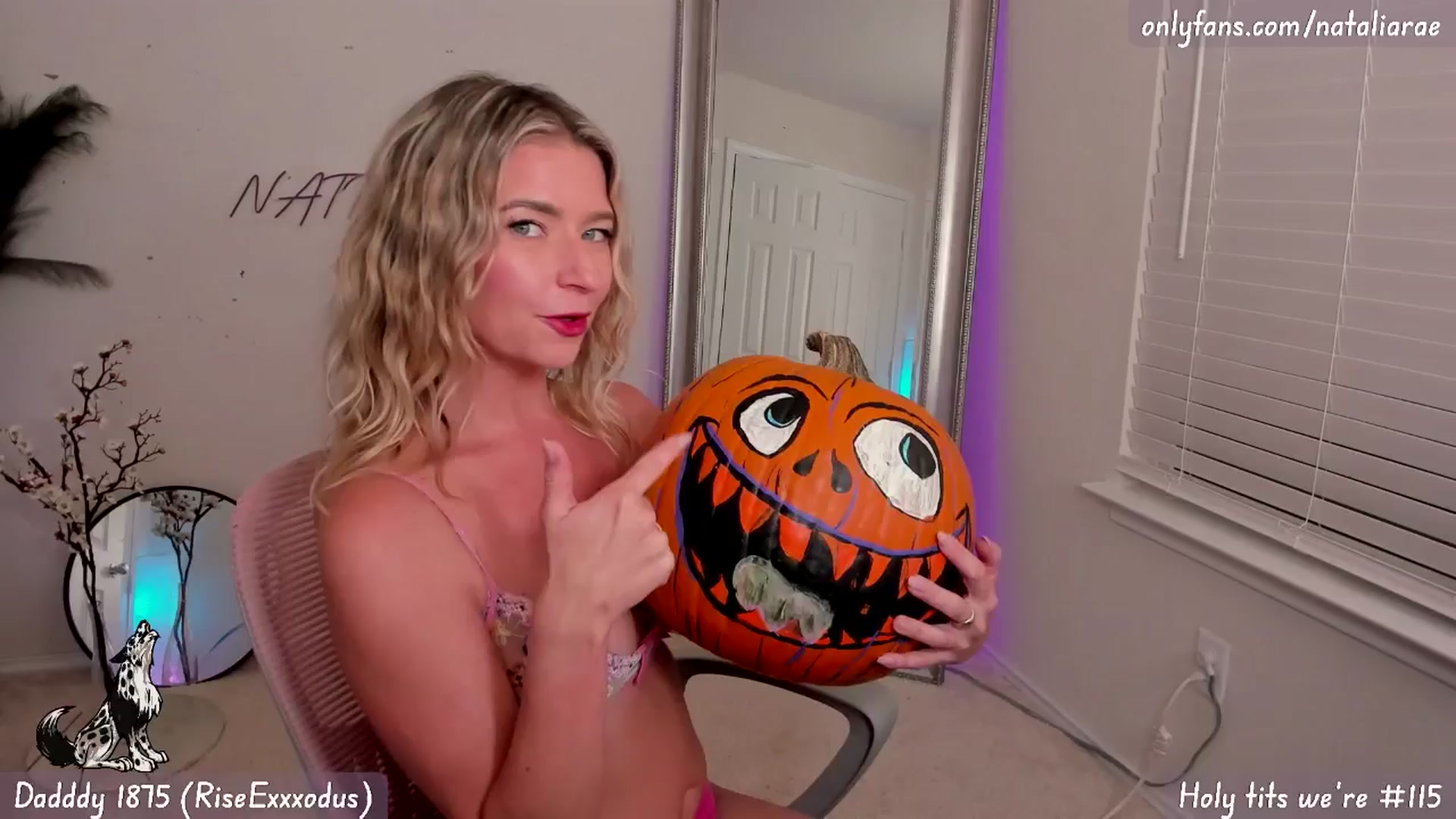 Gallery image thumbnail from Natalia_Rae's myfreecams stream on, 06/27/2025, 08:44 image 12 of 20