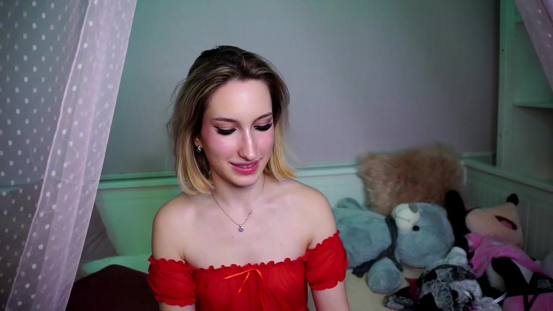 Gallery image thumbnail from Natalialeoe's myfreecams stream on, 02/06/2023, 08:55 image 3 of 20