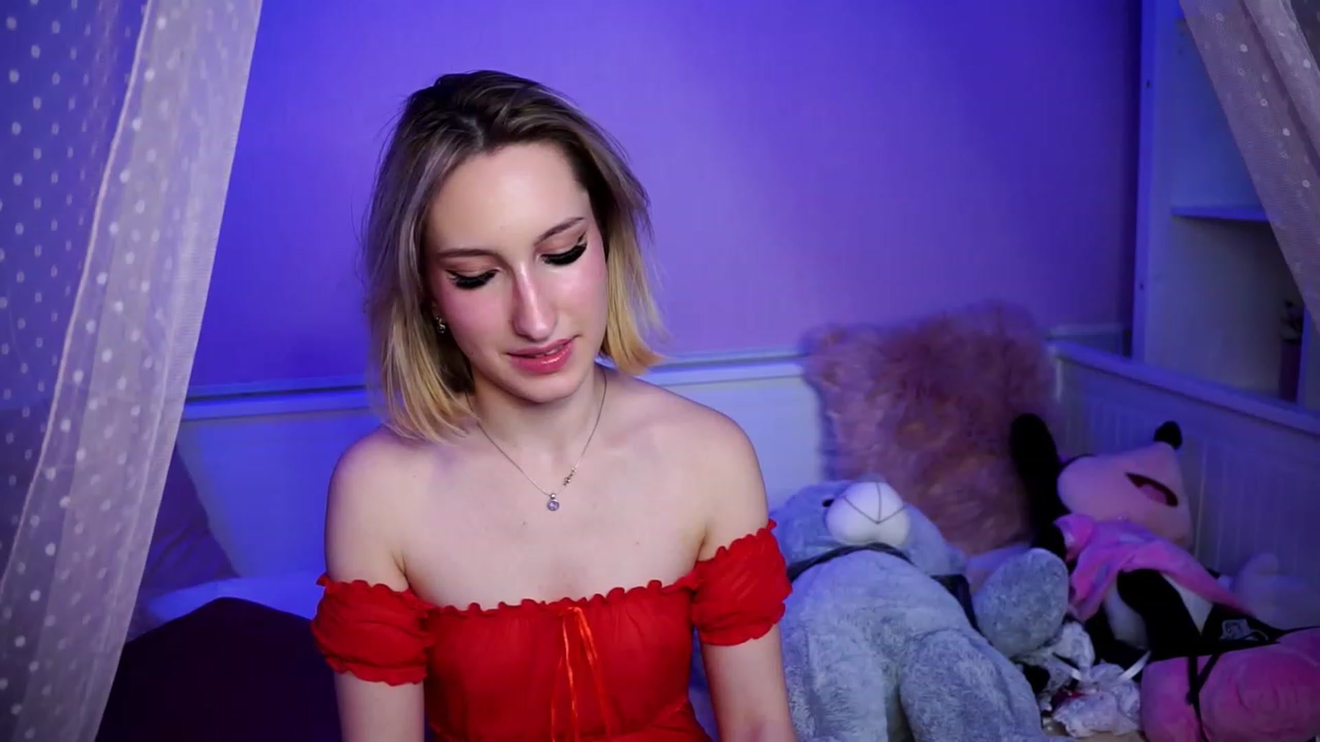Gallery image thumbnail from Natalialeoe's myfreecams stream on, 02/06/2023, 08:55 image 13 of 20