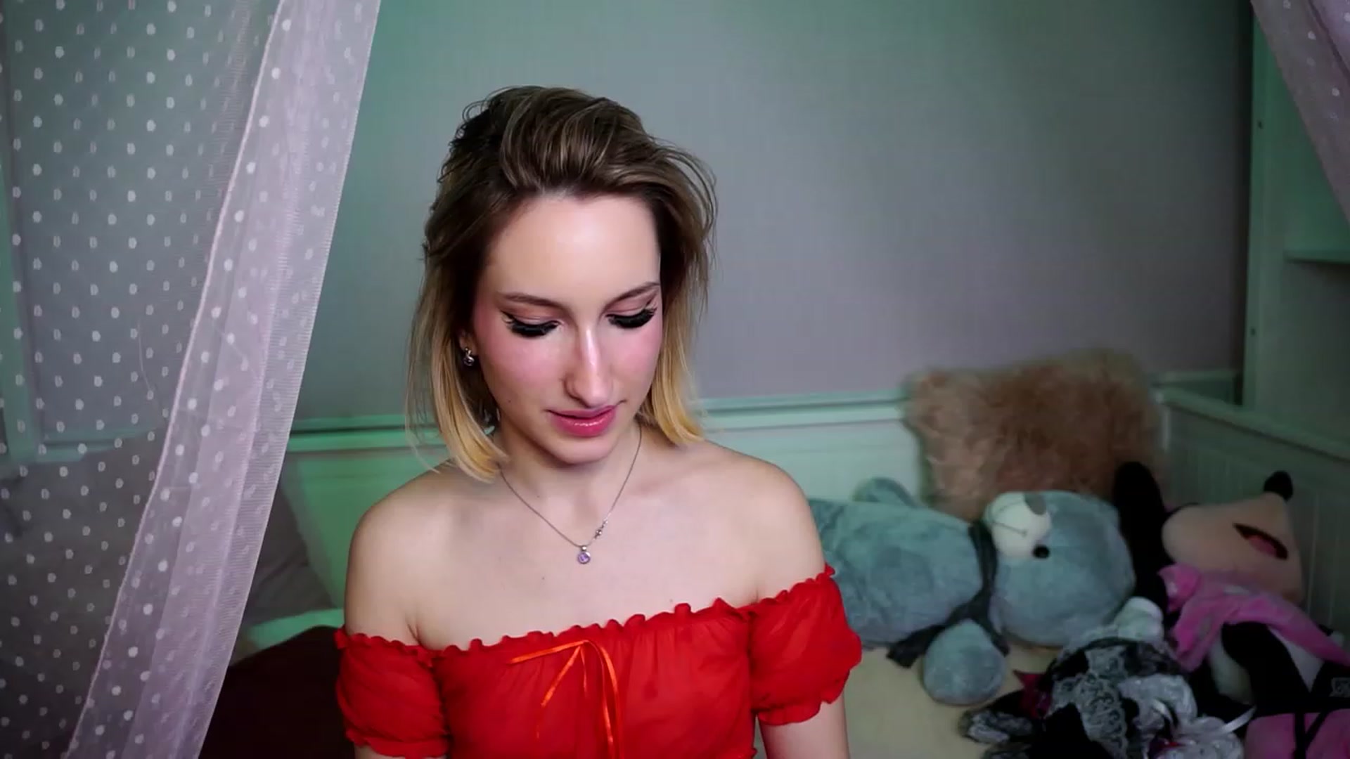 Gallery image thumbnail from Natalialeoe's myfreecams stream on, 02/06/2023, 08:55 image 2 of 20