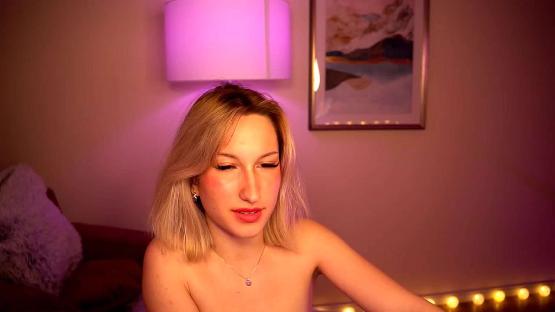 Gallery image thumbnail from Natalialeoe's myfreecams stream on, 04/16/2023, 09:22 image 12 of 20