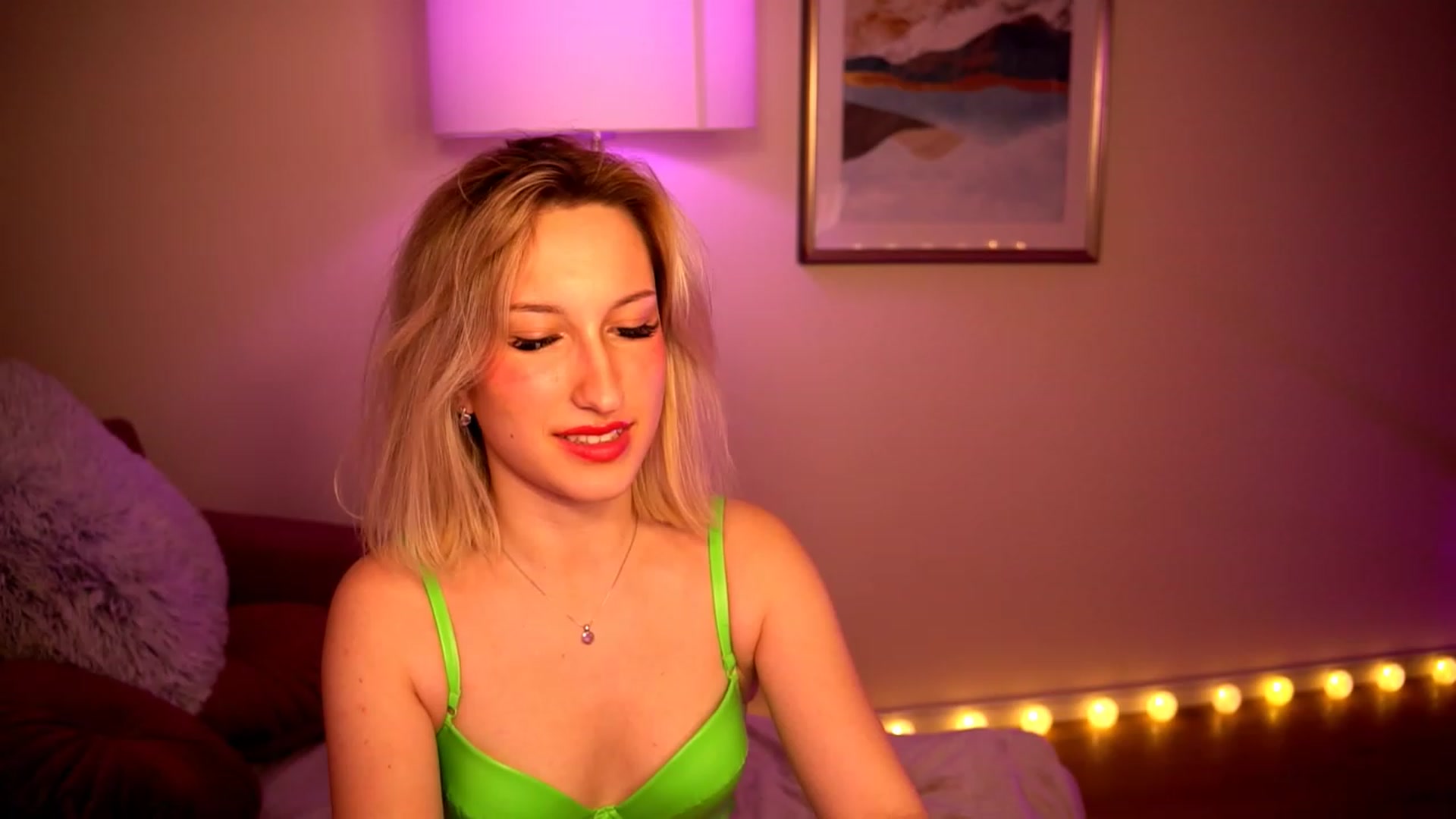 Gallery image thumbnail from Natalialeoe's myfreecams stream on, 04/16/2023, 09:22 image 3 of 20