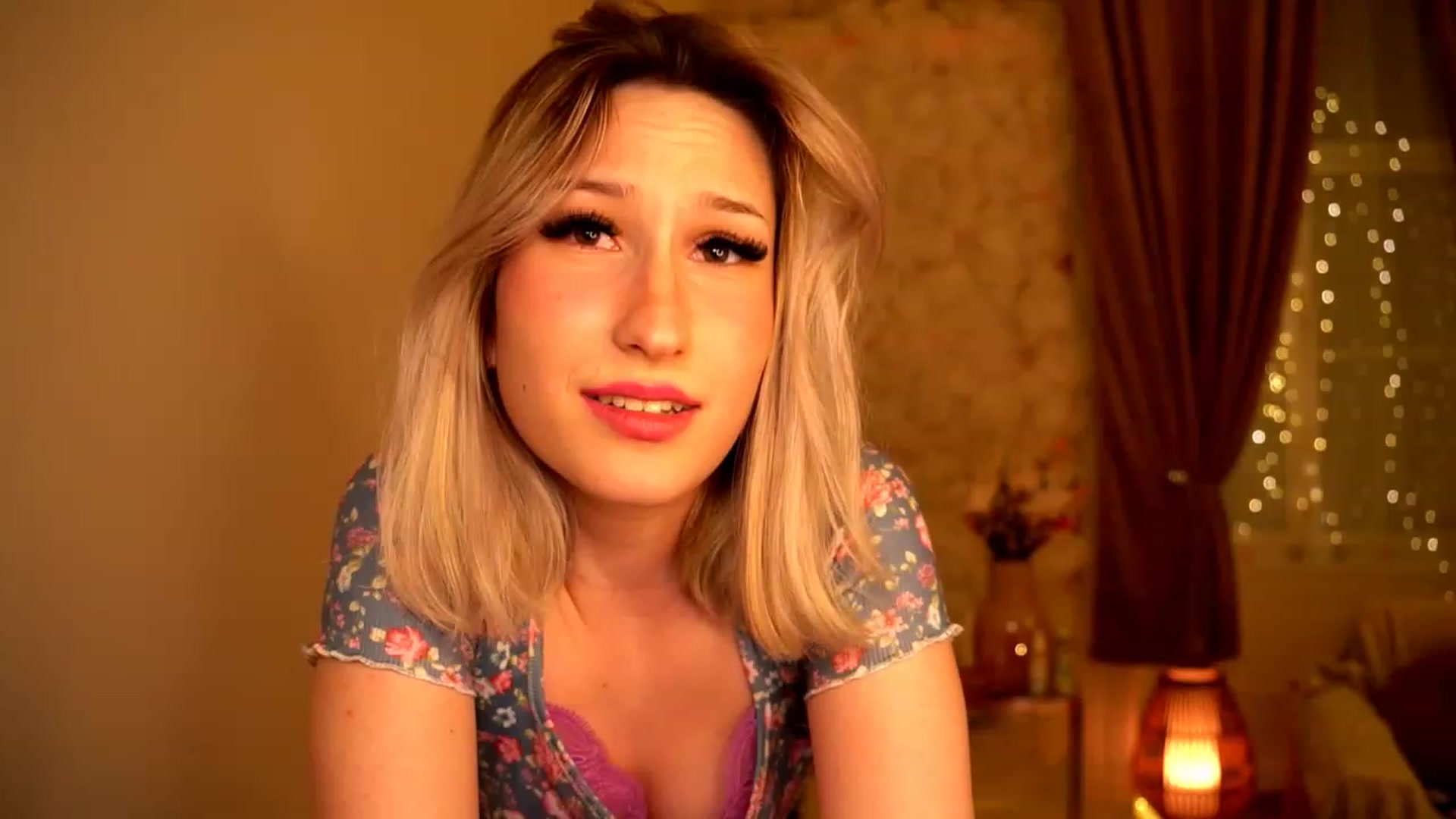 Gallery image thumbnail from Natalialeoe's myfreecams stream on, 06/01/2023, 16:26 image 7 of 20