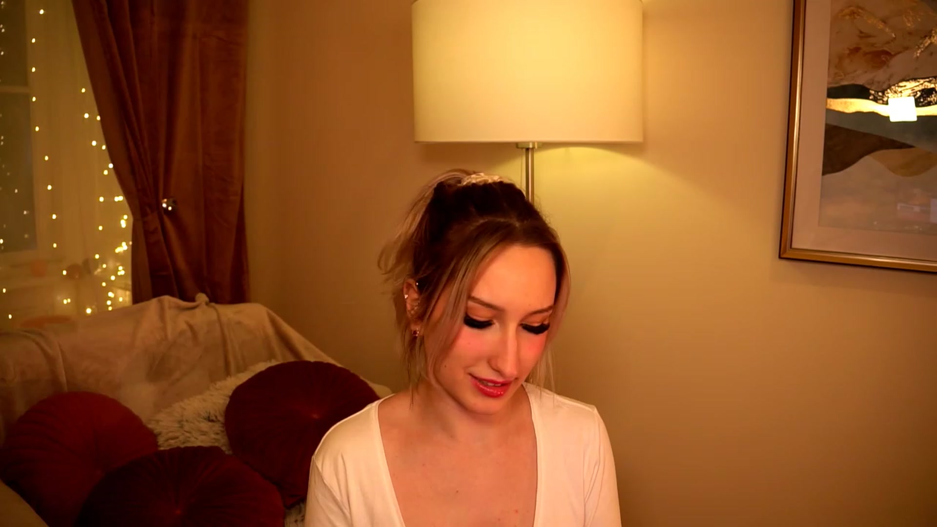 Gallery image thumbnail from Natalialeoe's myfreecams stream on, 06/05/2023, 04:44 image 12 of 20