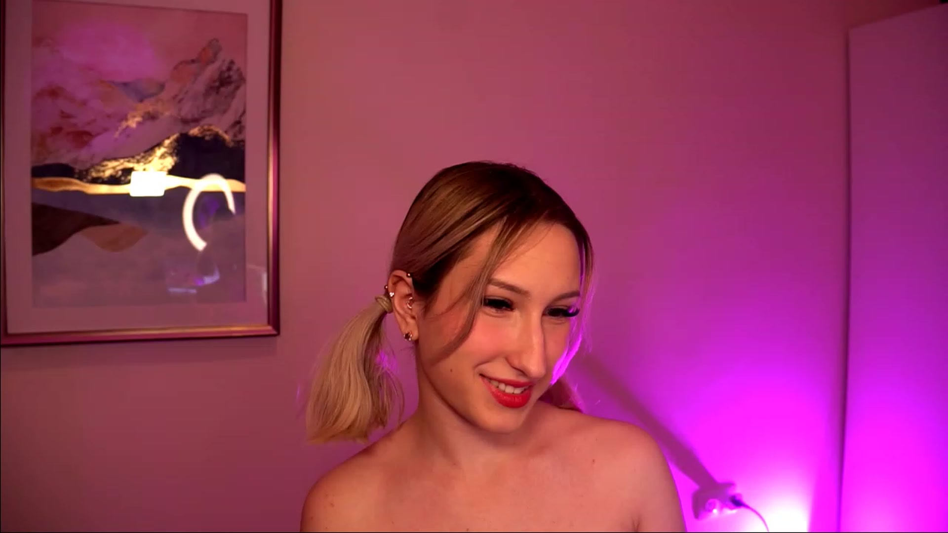Gallery image thumbnail from Natalialeoe's myfreecams stream on, 06/13/2023, 04:09 image 1 of 20