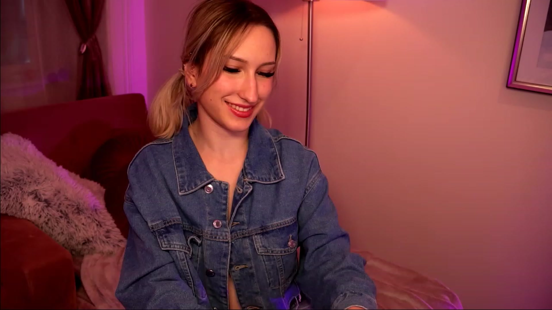 Gallery image thumbnail from Natalialeoe's myfreecams stream on, 06/13/2023, 05:59 image 20 of 20