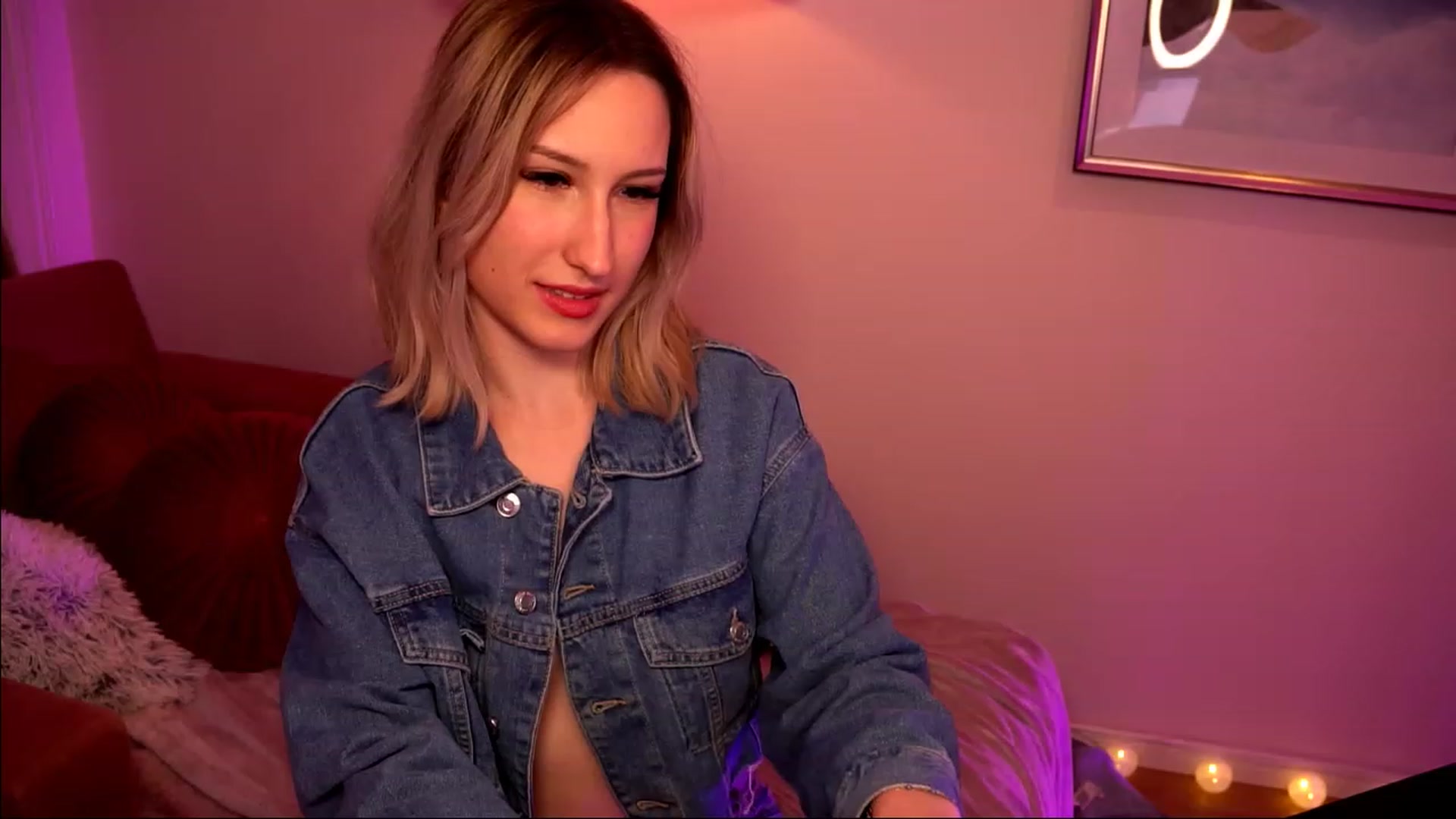 Gallery image thumbnail from Natalialeoe's myfreecams stream on, 06/13/2023, 07:23 image 5 of 20