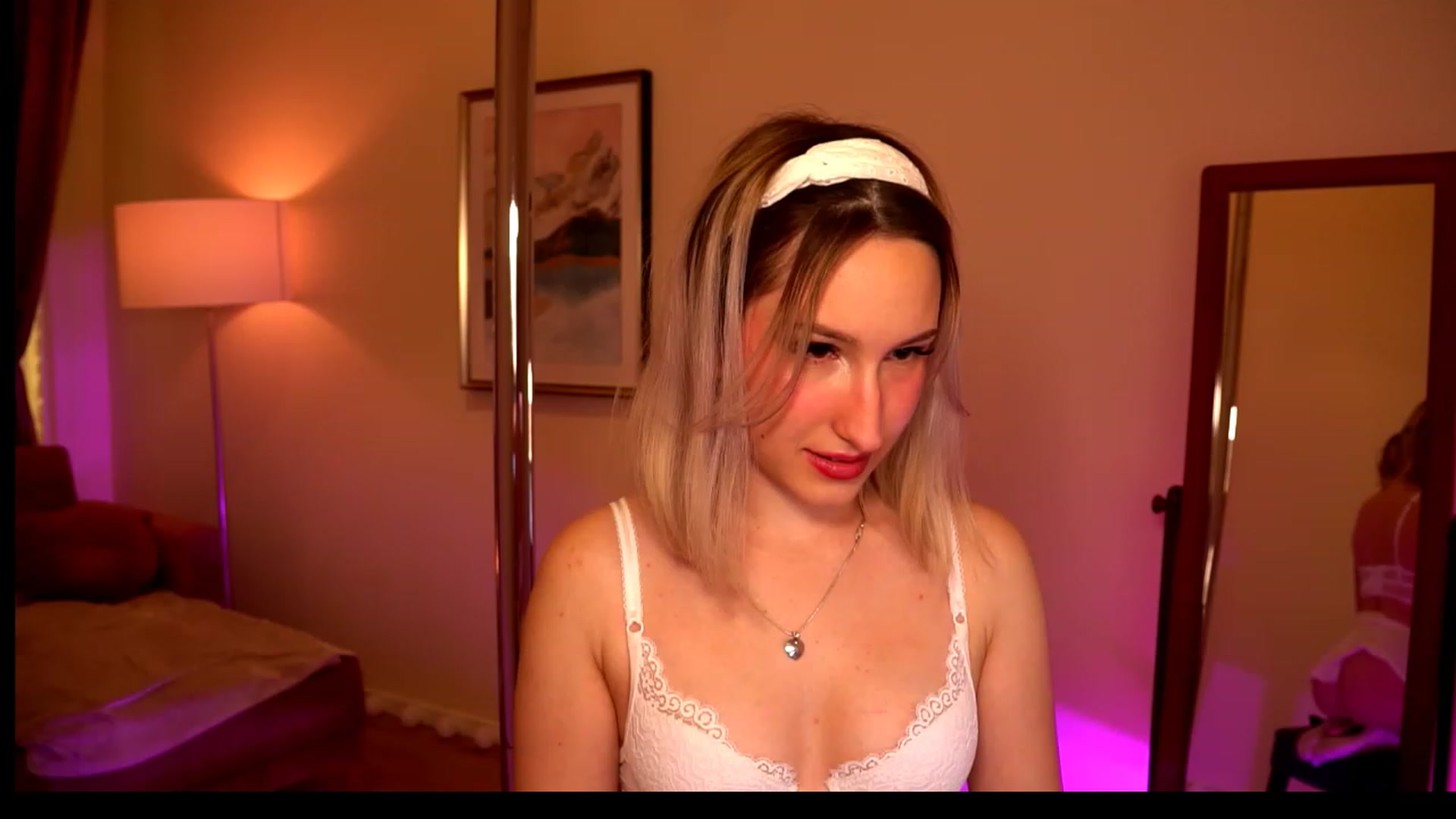 Gallery image thumbnail from Natalialeoe's myfreecams stream on, 06/20/2023, 21:58 image 7 of 20