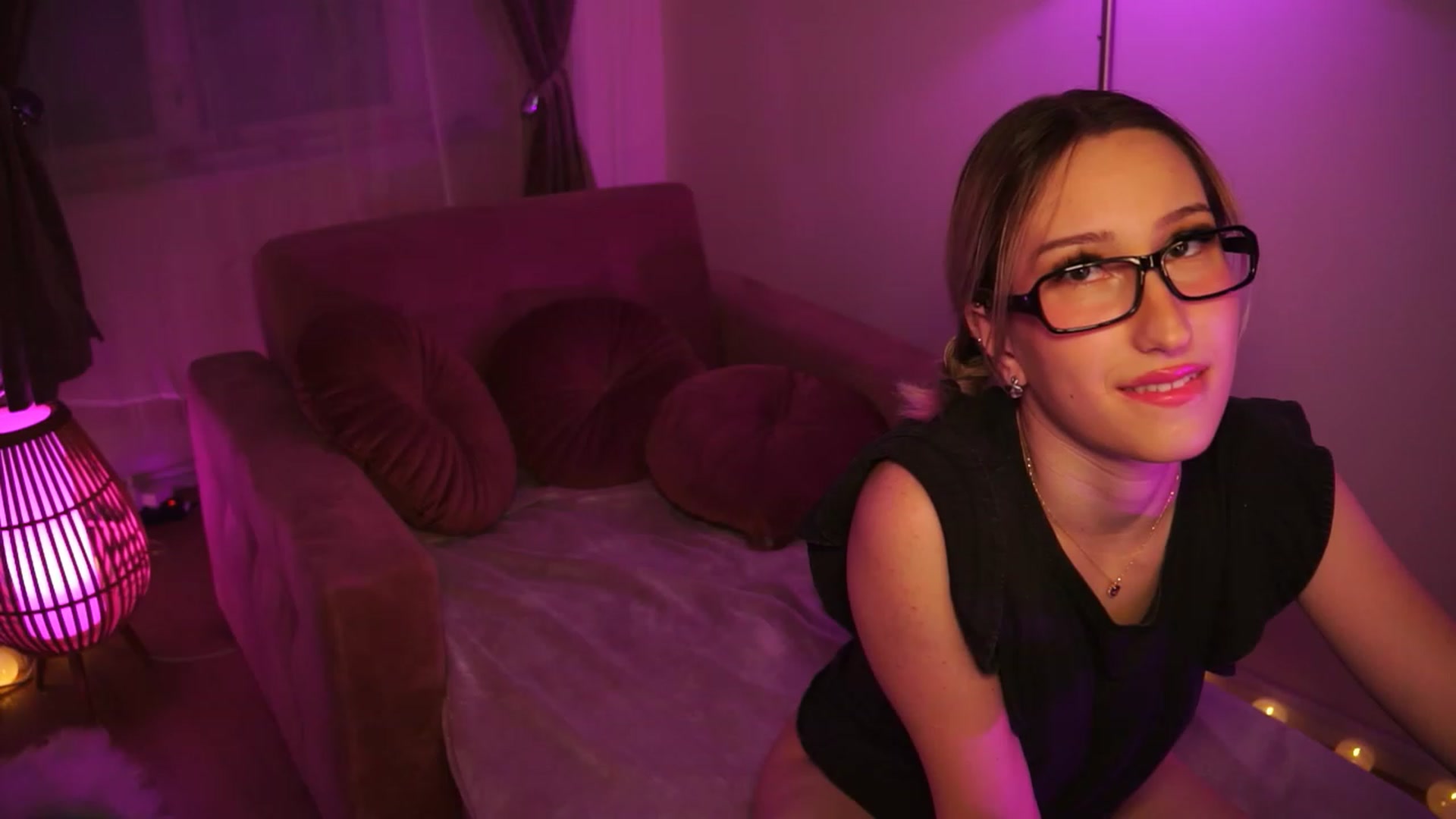 Gallery image thumbnail from Natalialeoe's myfreecams stream on, 07/13/2023, 03:27 image 10 of 20