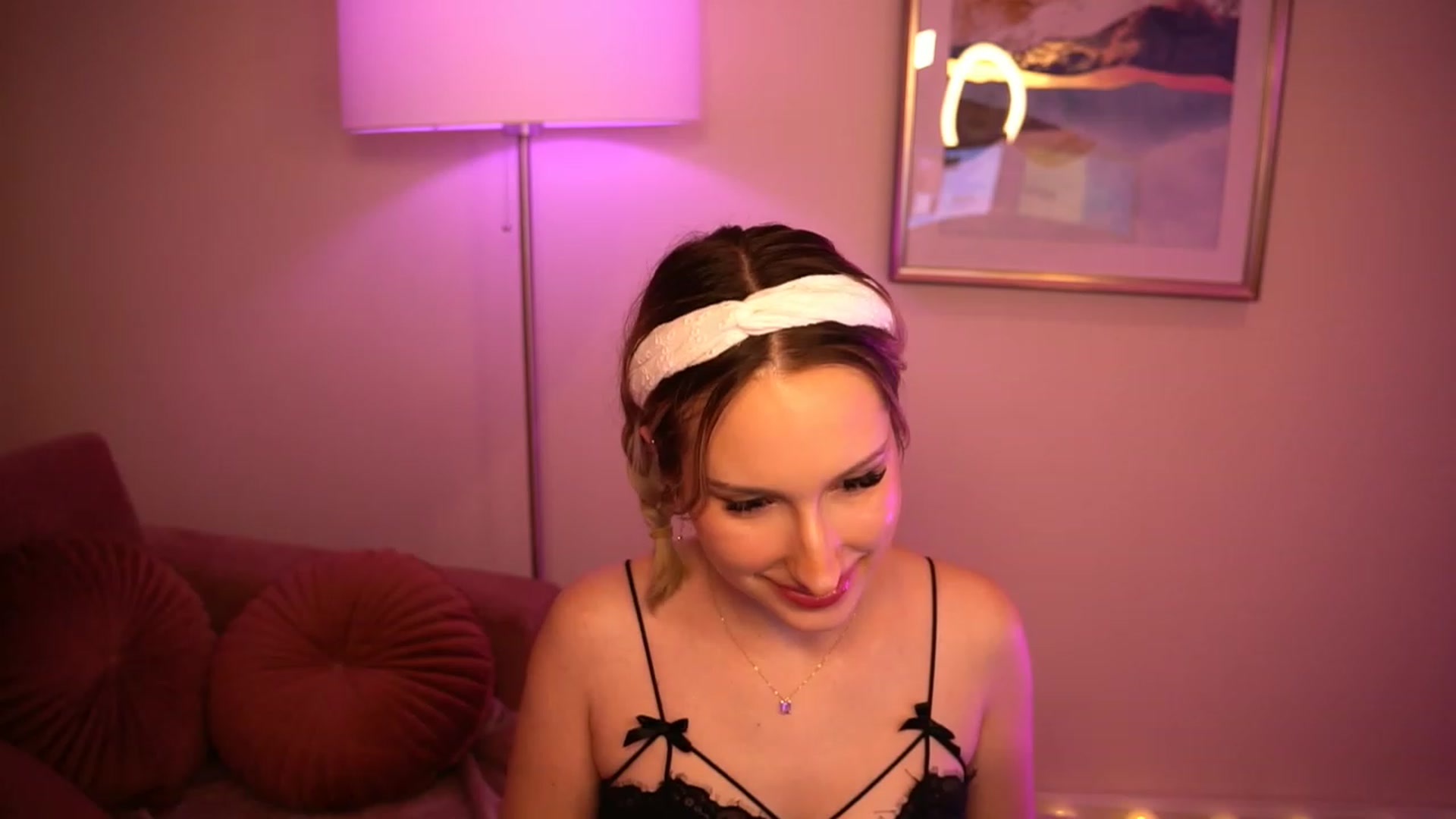 Gallery image thumbnail from Natalialeoe's myfreecams stream on, 07/18/2023, 24:48 image 9 of 20