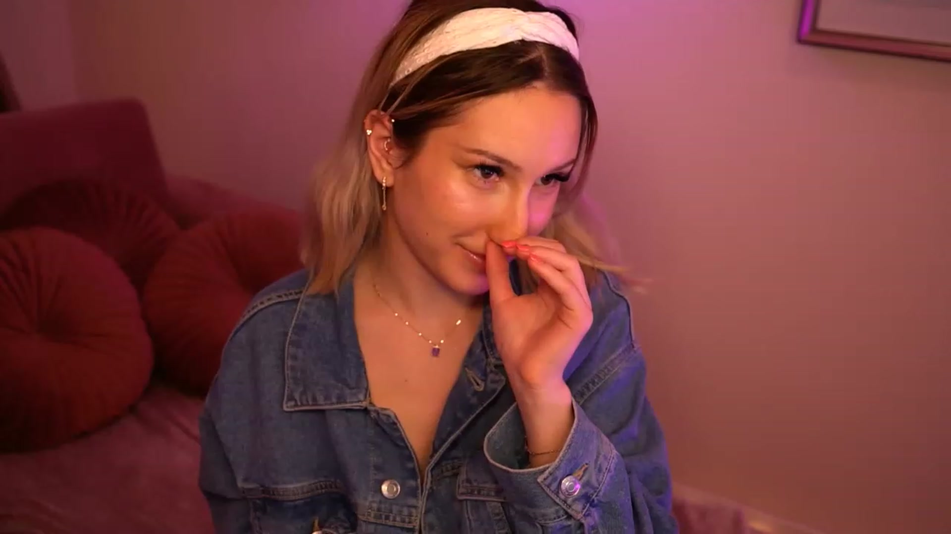 Gallery image thumbnail from Natalialeoe's myfreecams stream on, 07/18/2023, 05:16 image 13 of 20