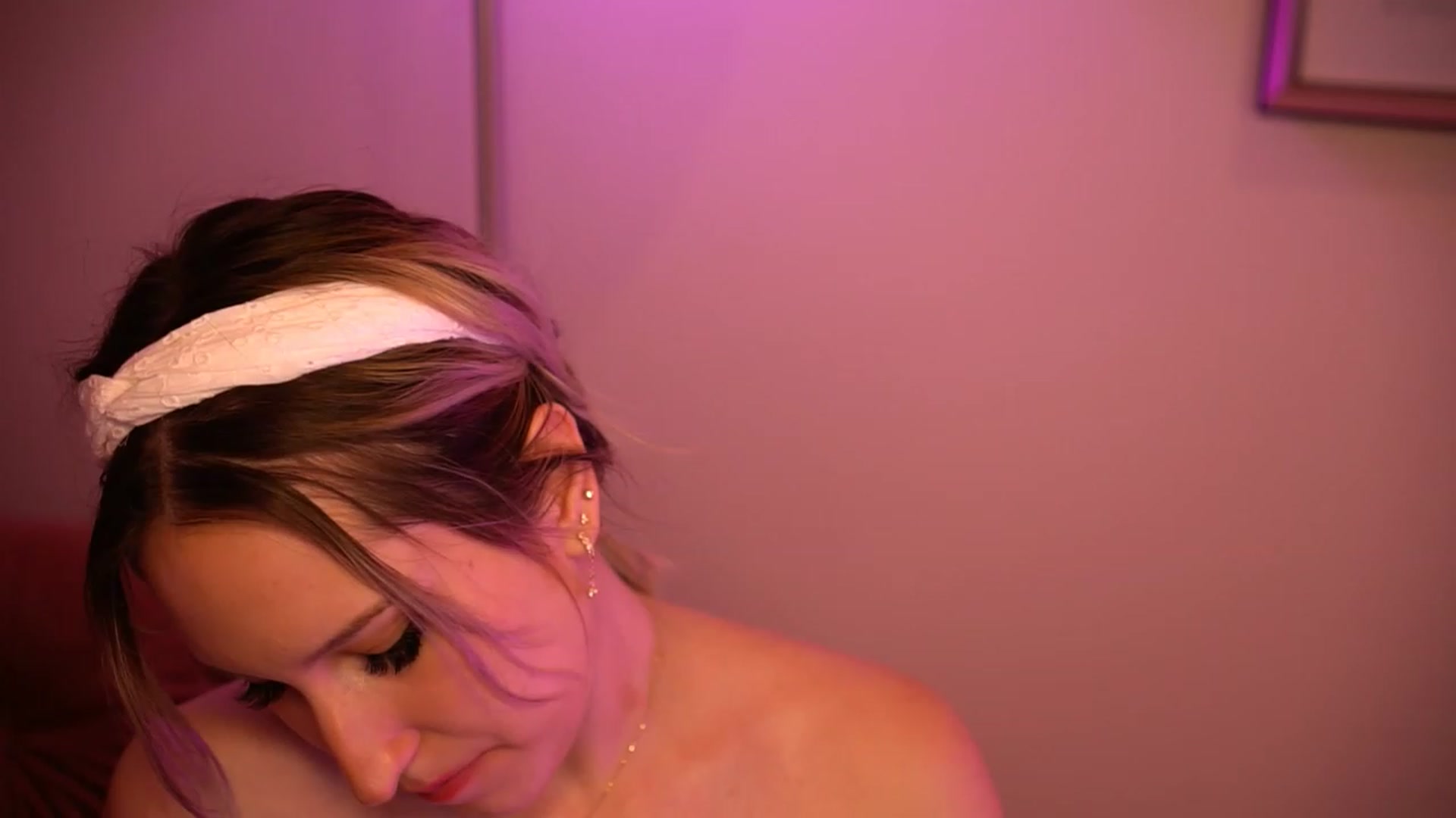 Gallery image thumbnail from Natalialeoe's myfreecams stream on, 07/18/2023, 05:16 image 3 of 20