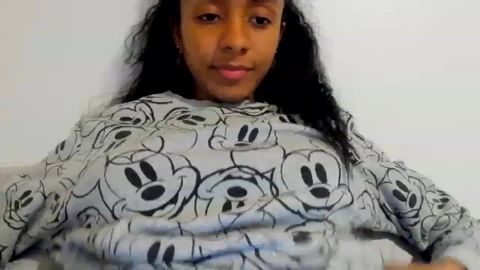 Gallery image thumbnail from Nataliareyes_'s myfreecams stream on, 03/14/2023, 01:43 image 12 of 20