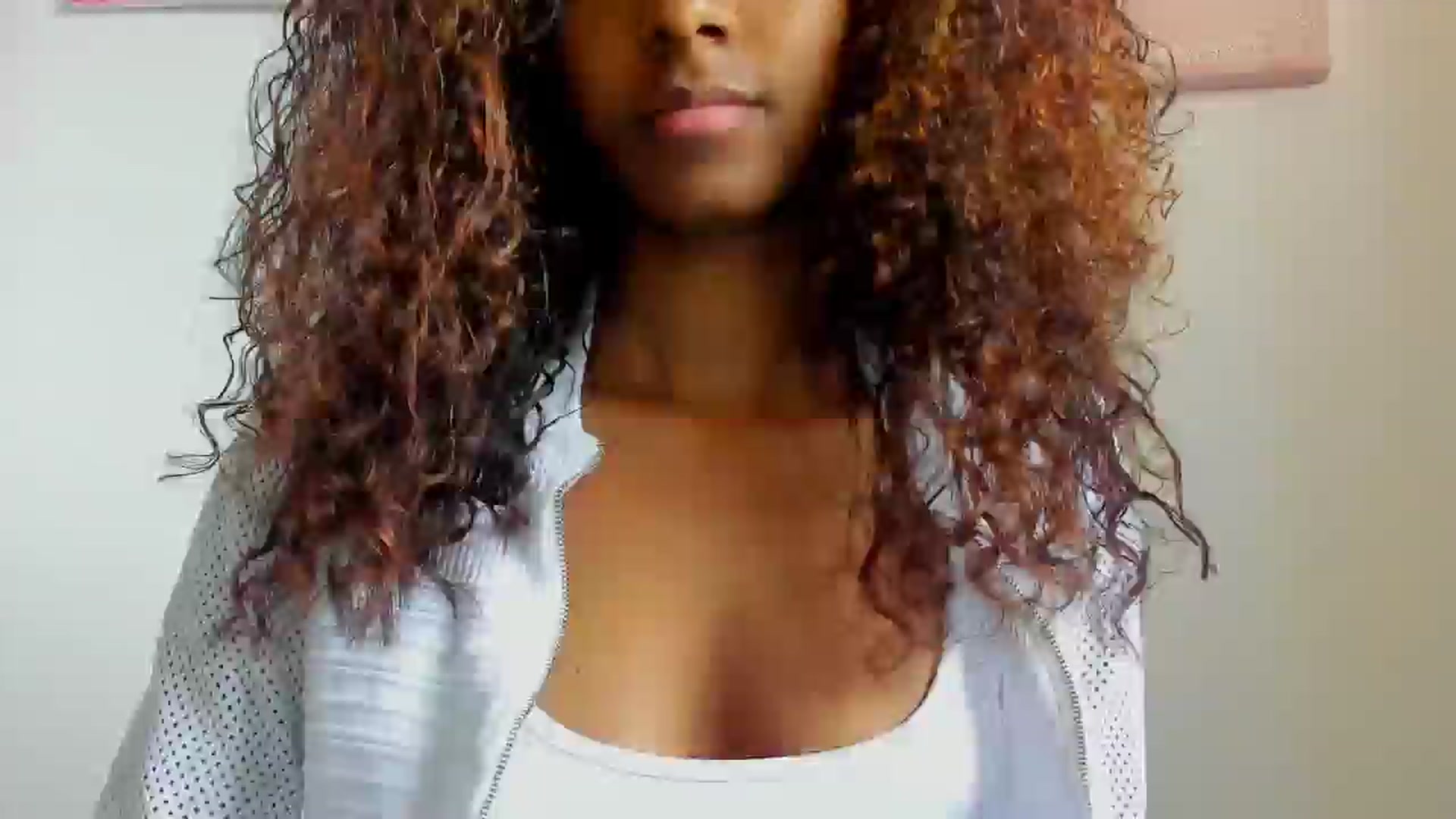 Gallery image thumbnail from Nataliareyes_'s myfreecams stream on, 05/30/2024, 22:20 image 19 of 20