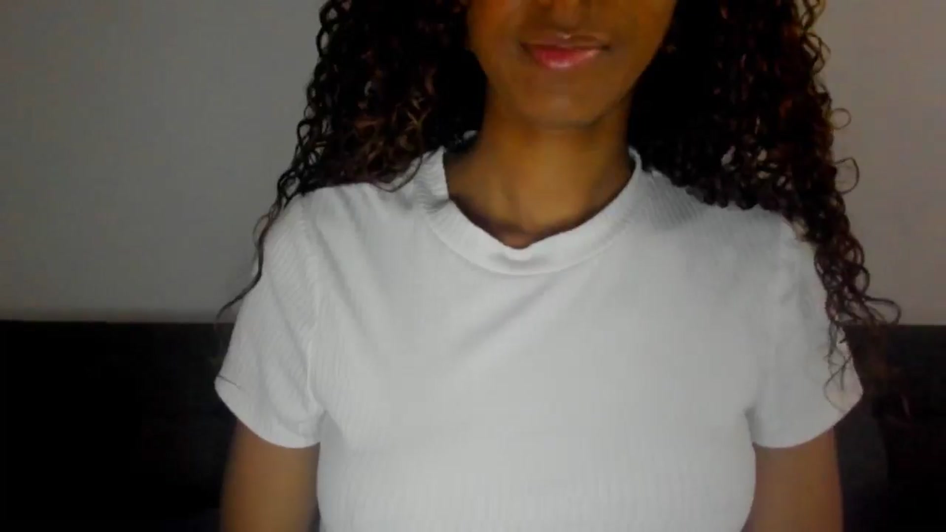 Gallery image thumbnail from Nataliareyes_'s myfreecams stream on, 01/24/2025, 22:24 image 8 of 20