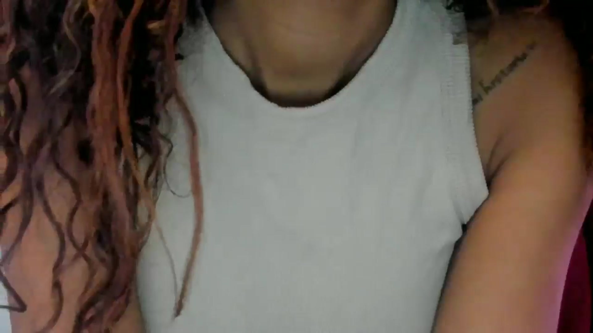 Gallery image thumbnail from Nataliareyes_'s myfreecams stream on, 01/26/2025, 23:11 image 13 of 20