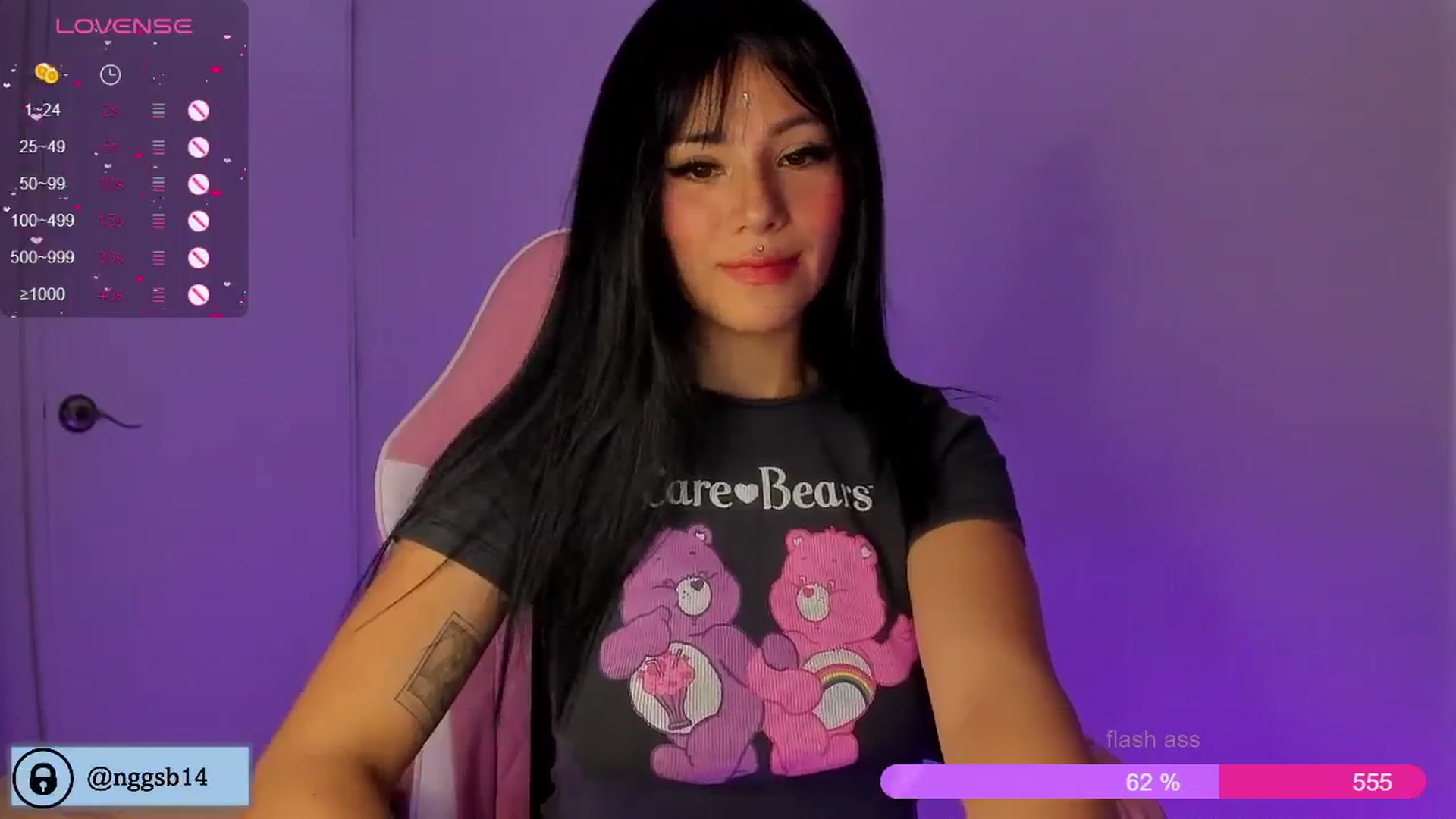 Gallery image thumbnail from NatalieDream's myfreecams stream on, 03/16/2024, 19:07 image 16 of 20