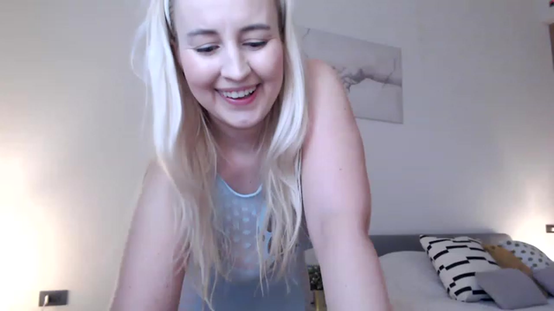 Gallery image thumbnail from NatalieMFC's myfreecams stream on, 04/17/2023, 06:47 image 16 of 20