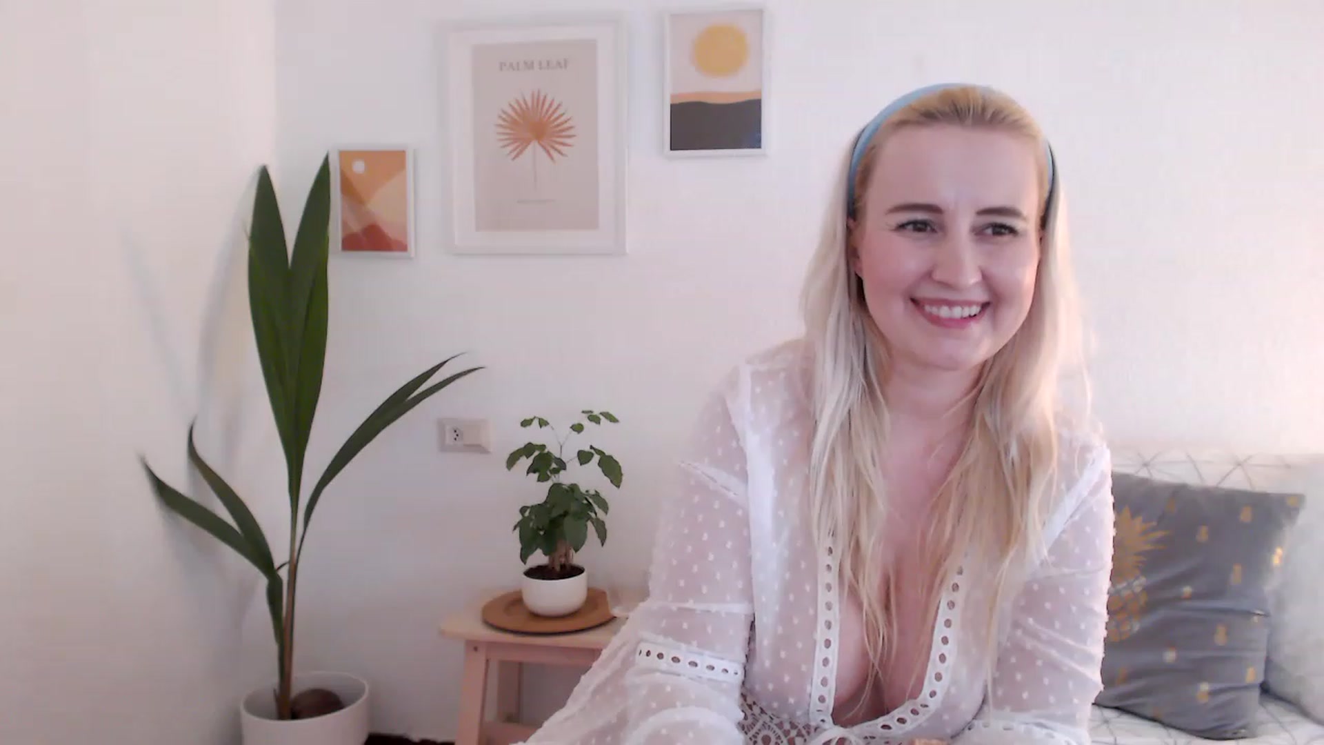 Gallery image thumbnail from NatalieMFC's myfreecams stream on, 07/29/2023, 17:11 image 19 of 20