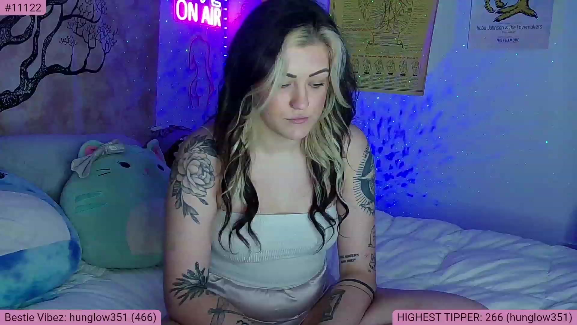Gallery image thumbnail from NatalieNavedo's myfreecams stream on, 01/22/2023, 03:06 image 1 of 20