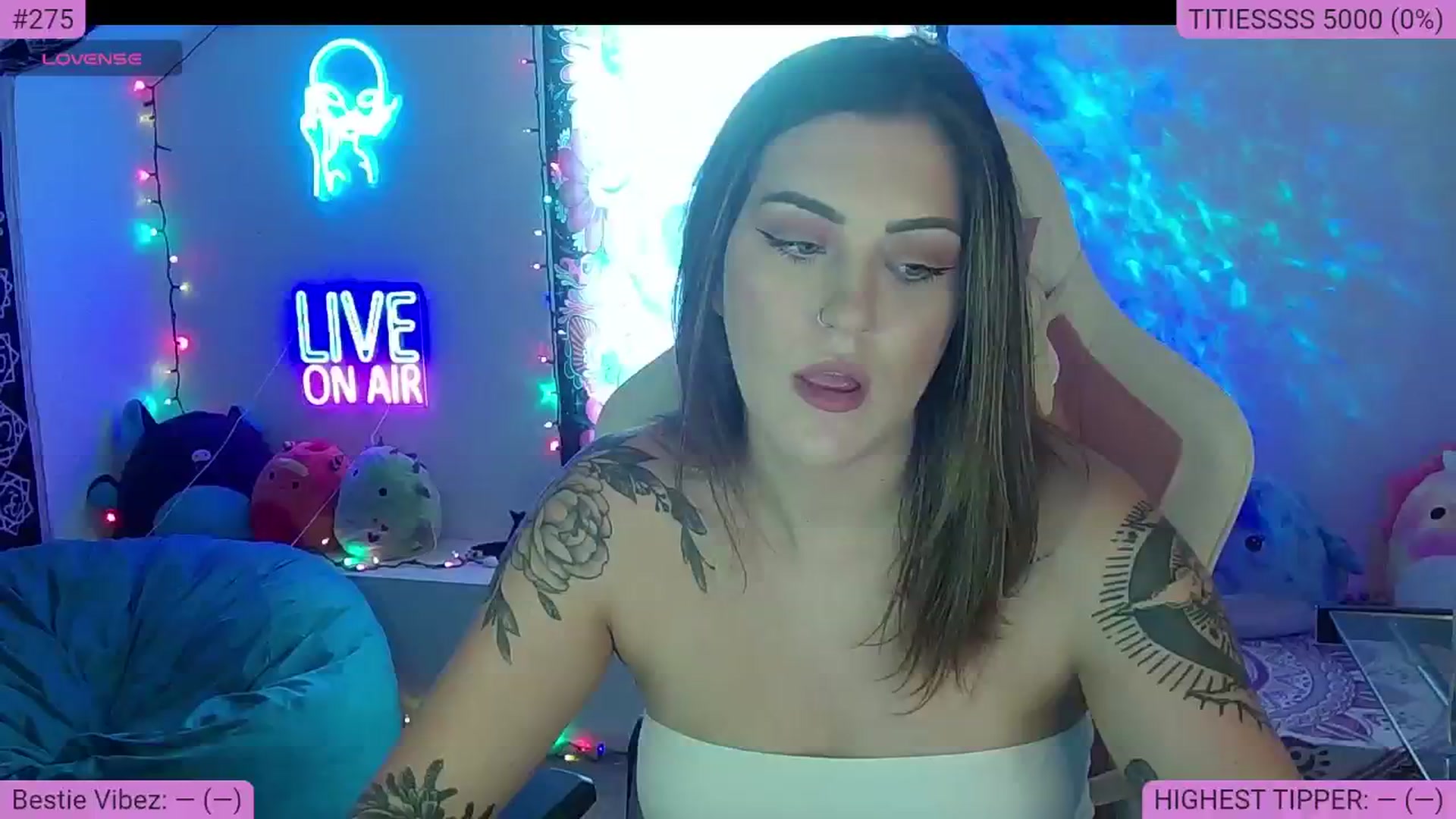 Gallery image thumbnail from NatalieNavedo's myfreecams stream on, 07/30/2024, 24:21 image 13 of 20