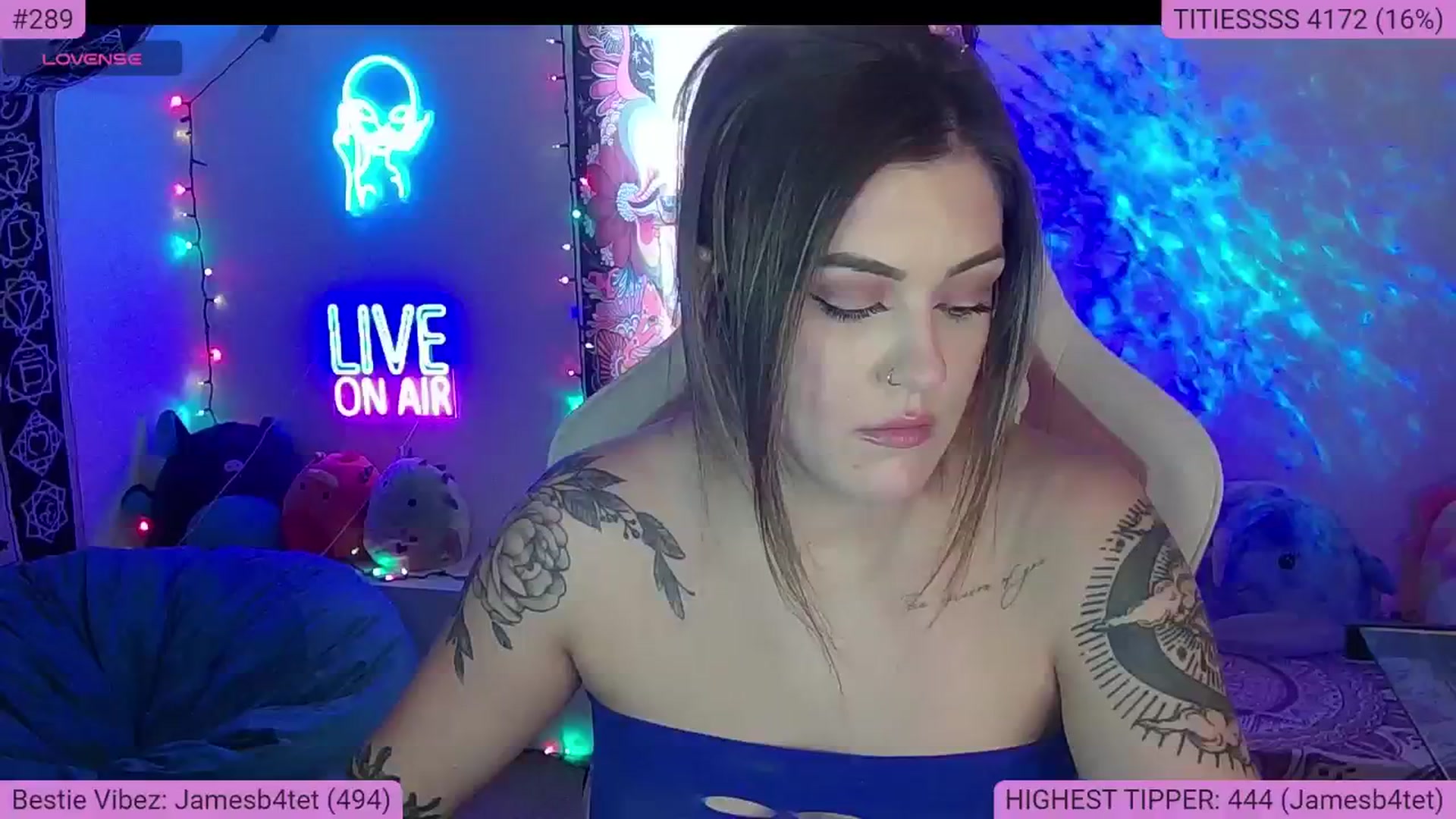 Gallery image thumbnail from NatalieNavedo's myfreecams stream on, 07/31/2024, 03:11 image 19 of 20