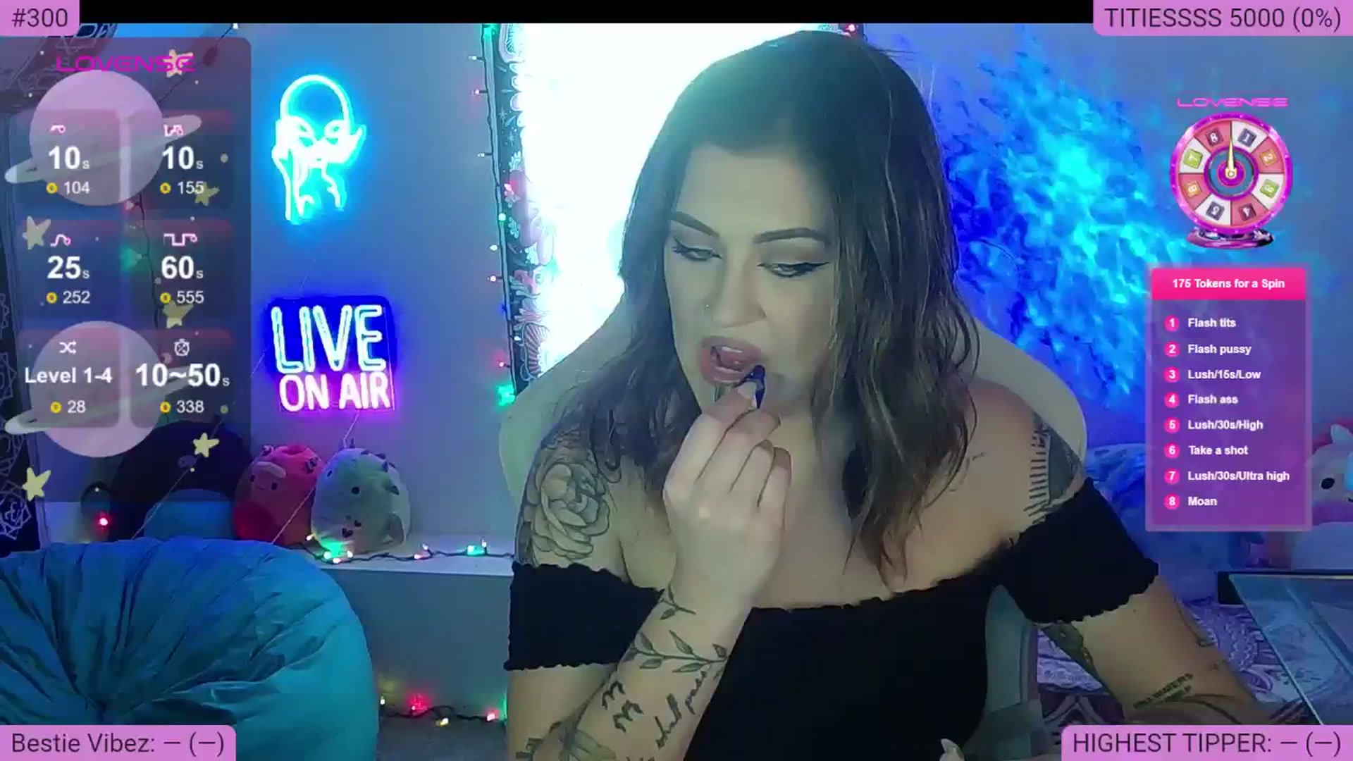Gallery image thumbnail from NatalieNavedo's myfreecams stream on, 07/31/2024, 21:56 image 9 of 20