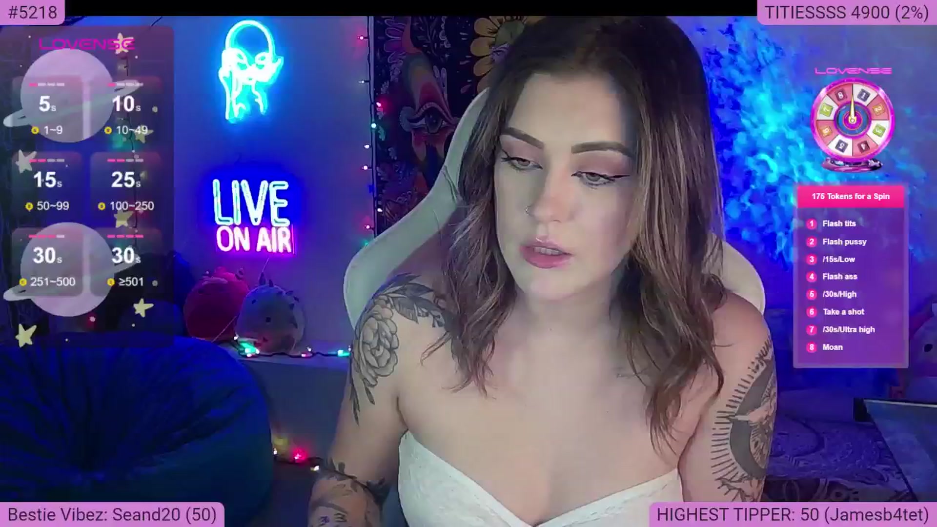 Gallery image thumbnail from NatalieNavedo's myfreecams stream on, 08/03/2024, 12:59 image 10 of 20