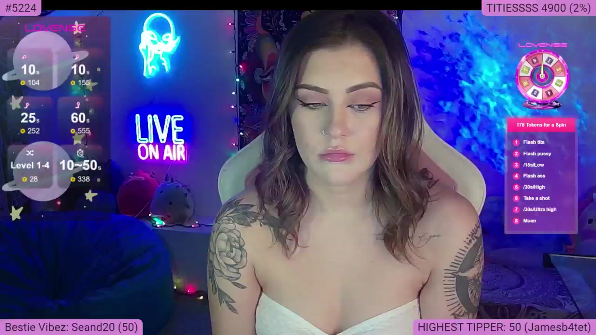 Gallery image thumbnail from NatalieNavedo's myfreecams stream on, 08/03/2024, 12:59 image 15 of 20
