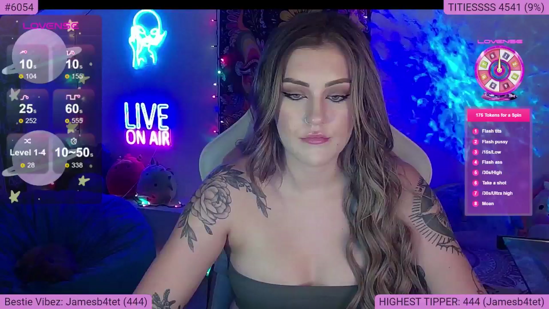 Gallery image thumbnail from NatalieNavedo's myfreecams stream on, 08/07/2024, 05:01 image 10 of 20