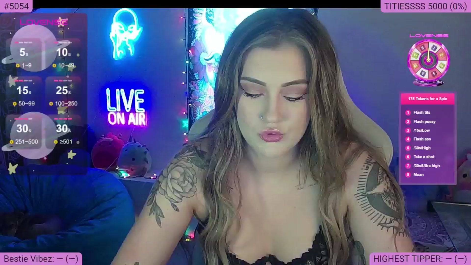 Gallery image thumbnail from NatalieNavedo's myfreecams stream on, 08/07/2024, 15:38 image 15 of 20