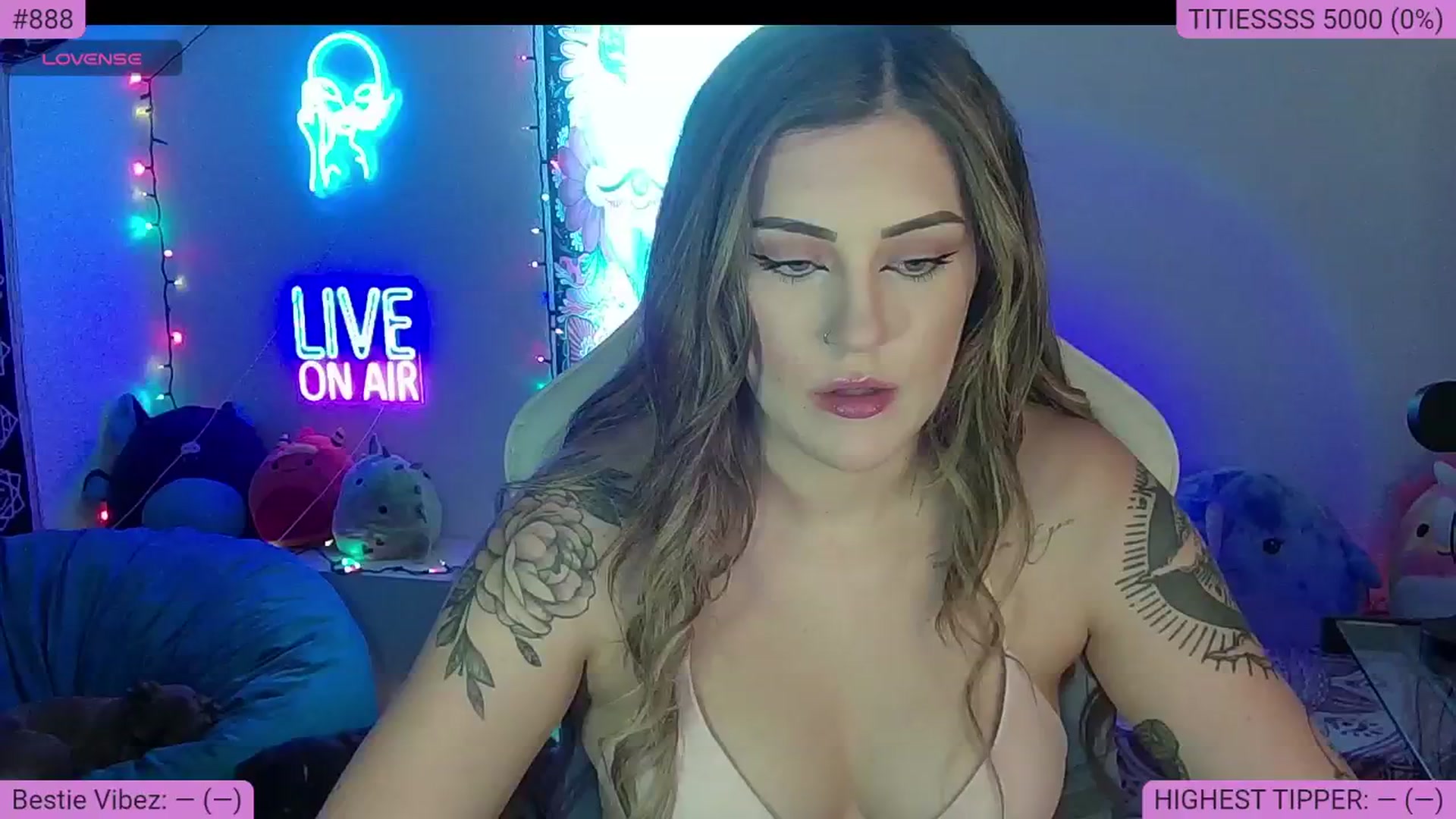 Gallery image thumbnail from NatalieNavedo's myfreecams stream on, 08/30/2024, 22:24 image 20 of 20