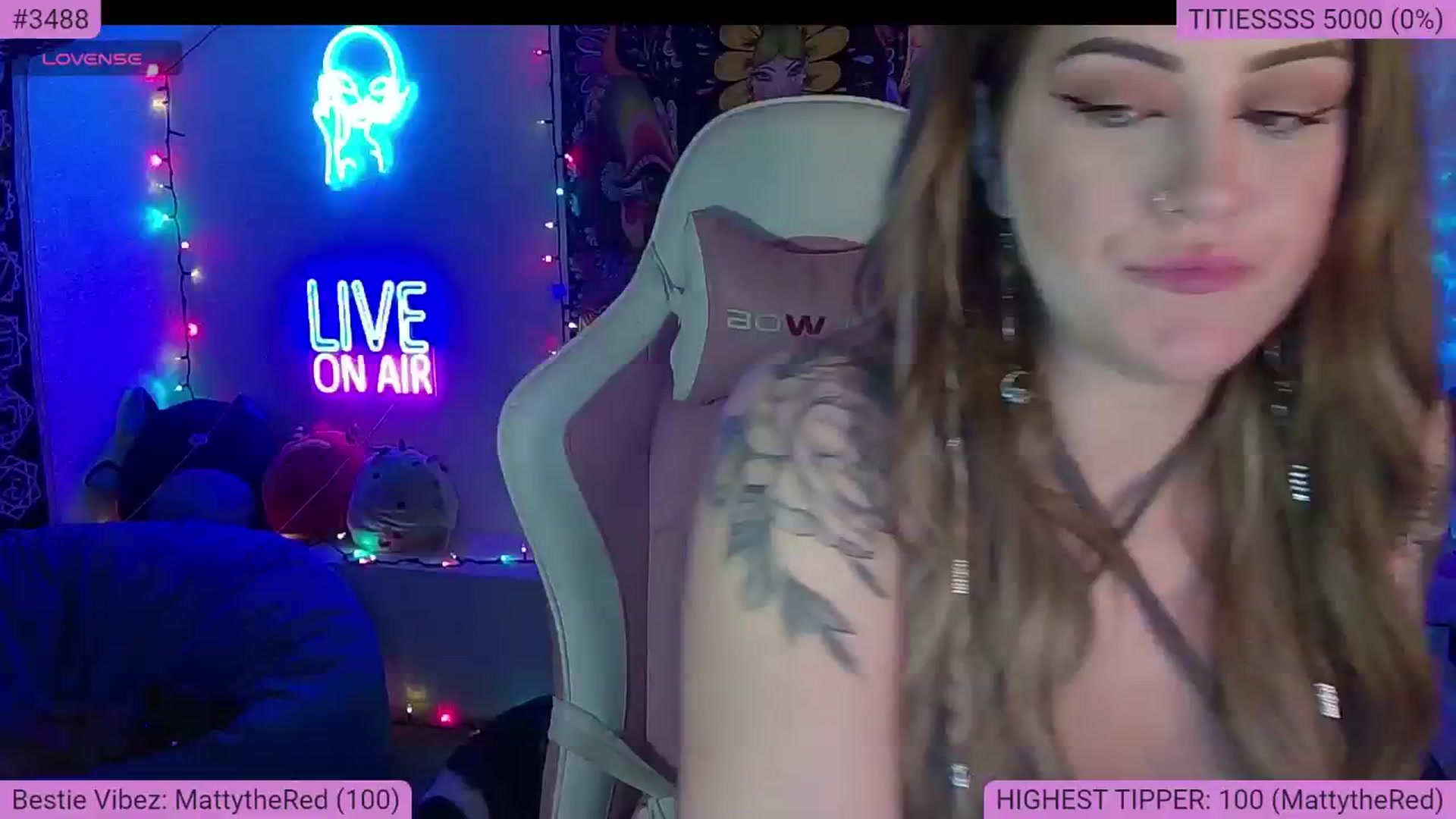 Gallery image thumbnail from NatalieNavedo's myfreecams stream on, 09/03/2024, 04:05 image 6 of 20