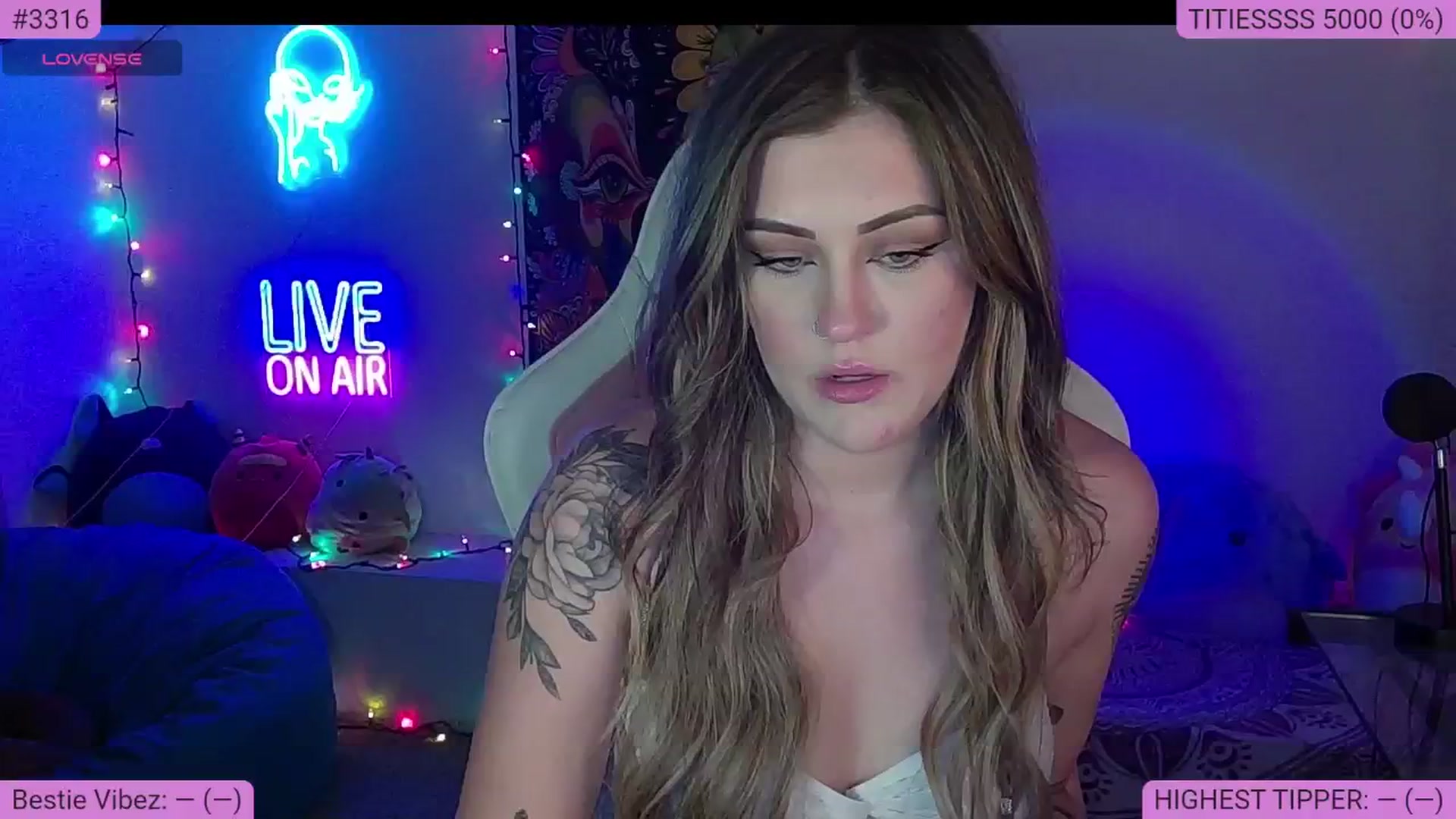 Gallery image thumbnail from NatalieNavedo's myfreecams stream on, 09/04/2024, 04:01 image 3 of 20