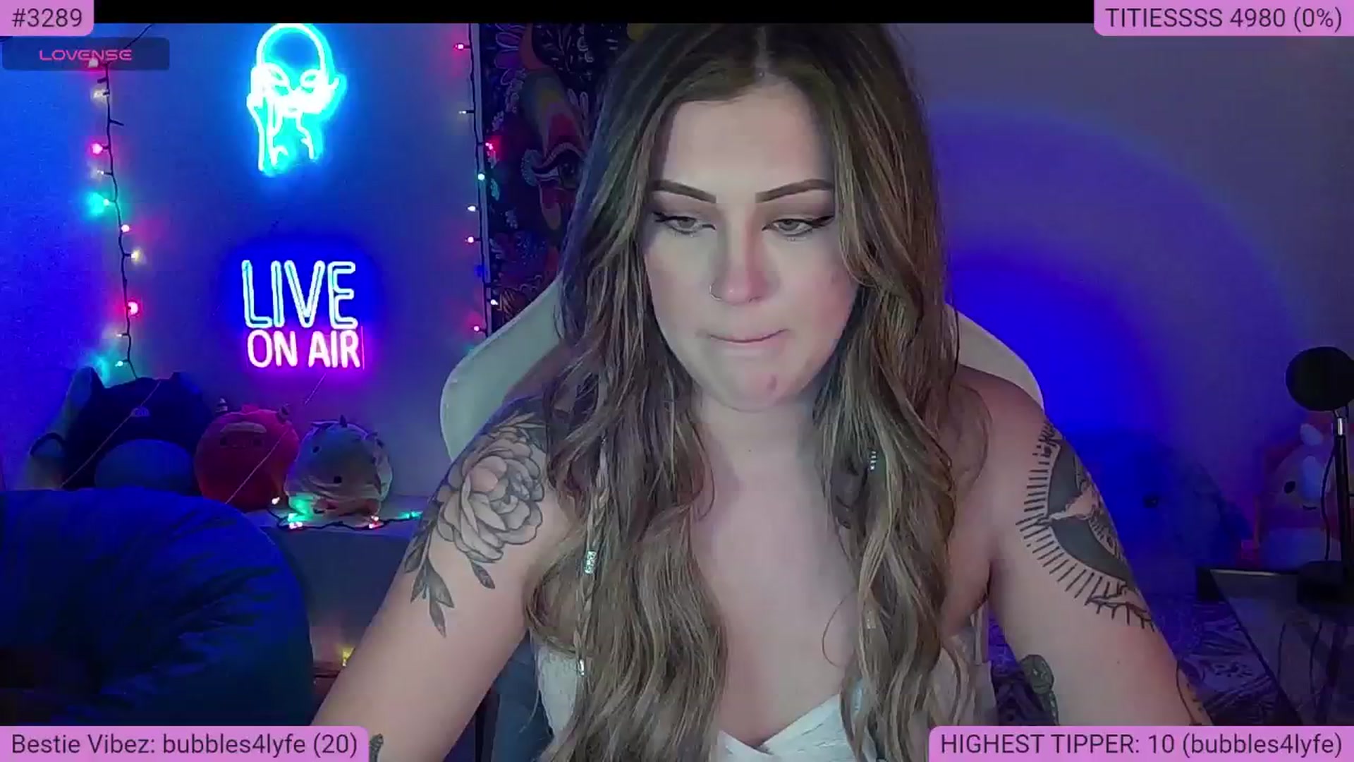 Gallery image thumbnail from NatalieNavedo's myfreecams stream on, 09/04/2024, 04:01 image 11 of 20