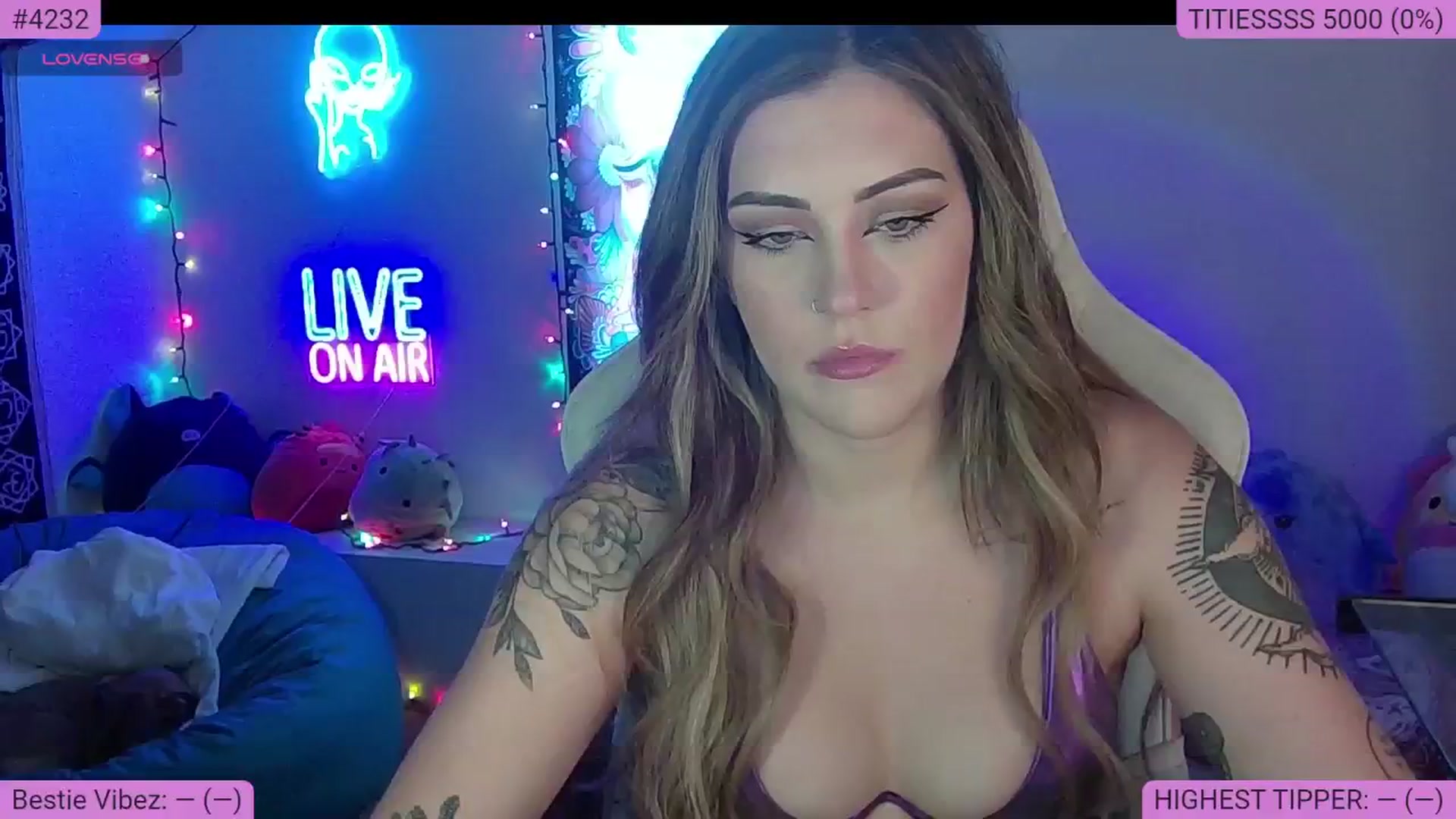 Gallery image thumbnail from NatalieNavedo's myfreecams stream on, 09/08/2024, 19:09 image 5 of 20