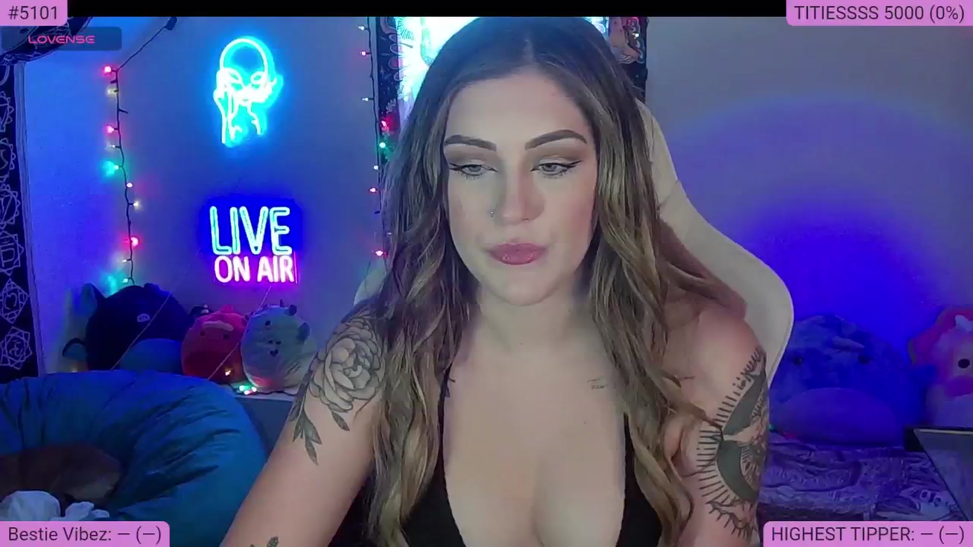 Gallery image thumbnail from NatalieNavedo's myfreecams stream on, 09/11/2024, 21:12 image 1 of 20