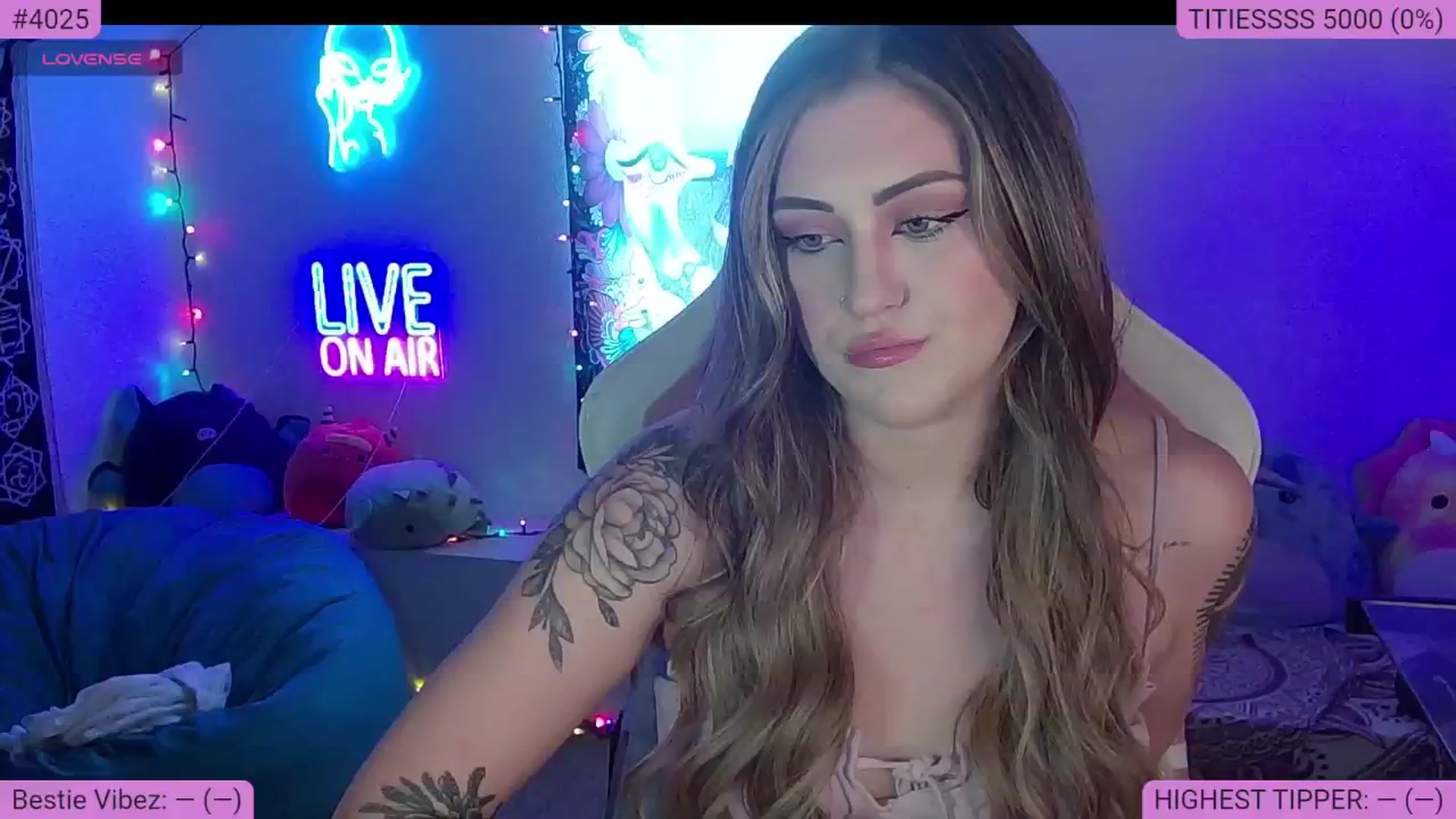 Gallery image thumbnail from NatalieNavedo's myfreecams stream on, 09/23/2024, 19:58 image 7 of 20