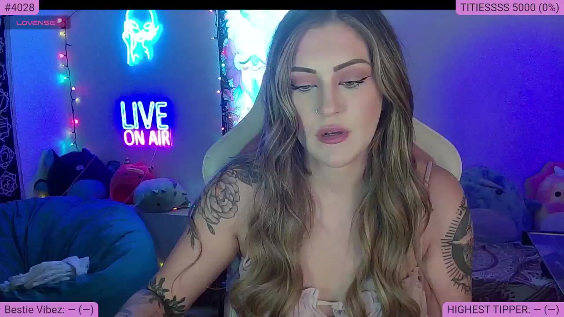 Gallery image thumbnail from NatalieNavedo's myfreecams stream on, 09/23/2024, 19:58 image 18 of 20