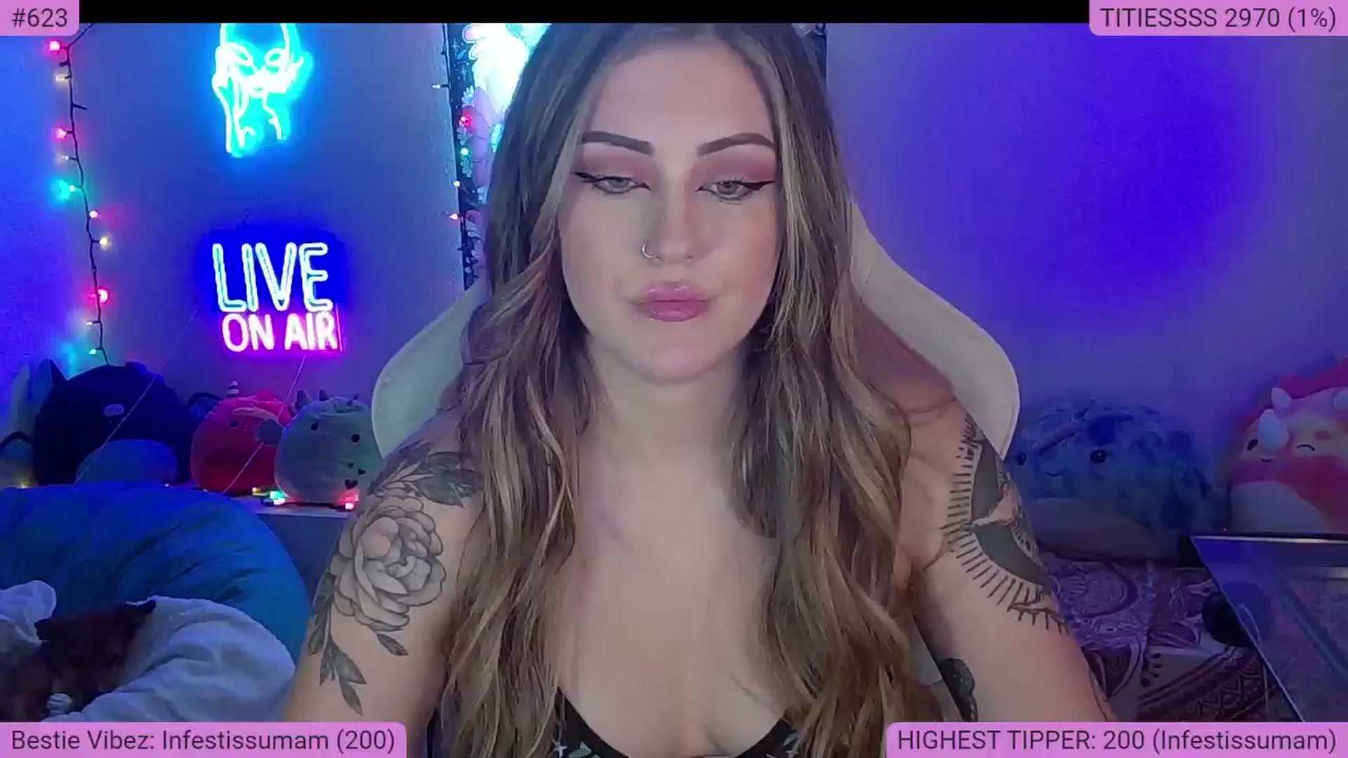 Gallery image thumbnail from NatalieNavedo's myfreecams stream on, 10/01/2024, 19:39 image 12 of 20