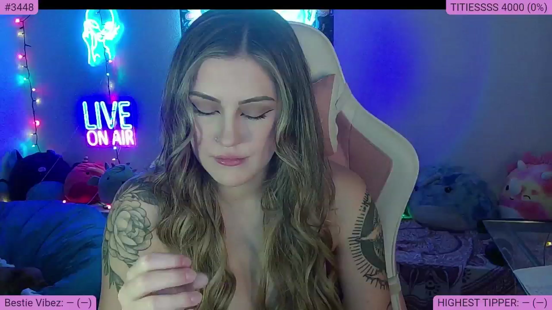 Gallery image thumbnail from NatalieNavedo's myfreecams stream on, 10/04/2024, 17:48 image 7 of 20