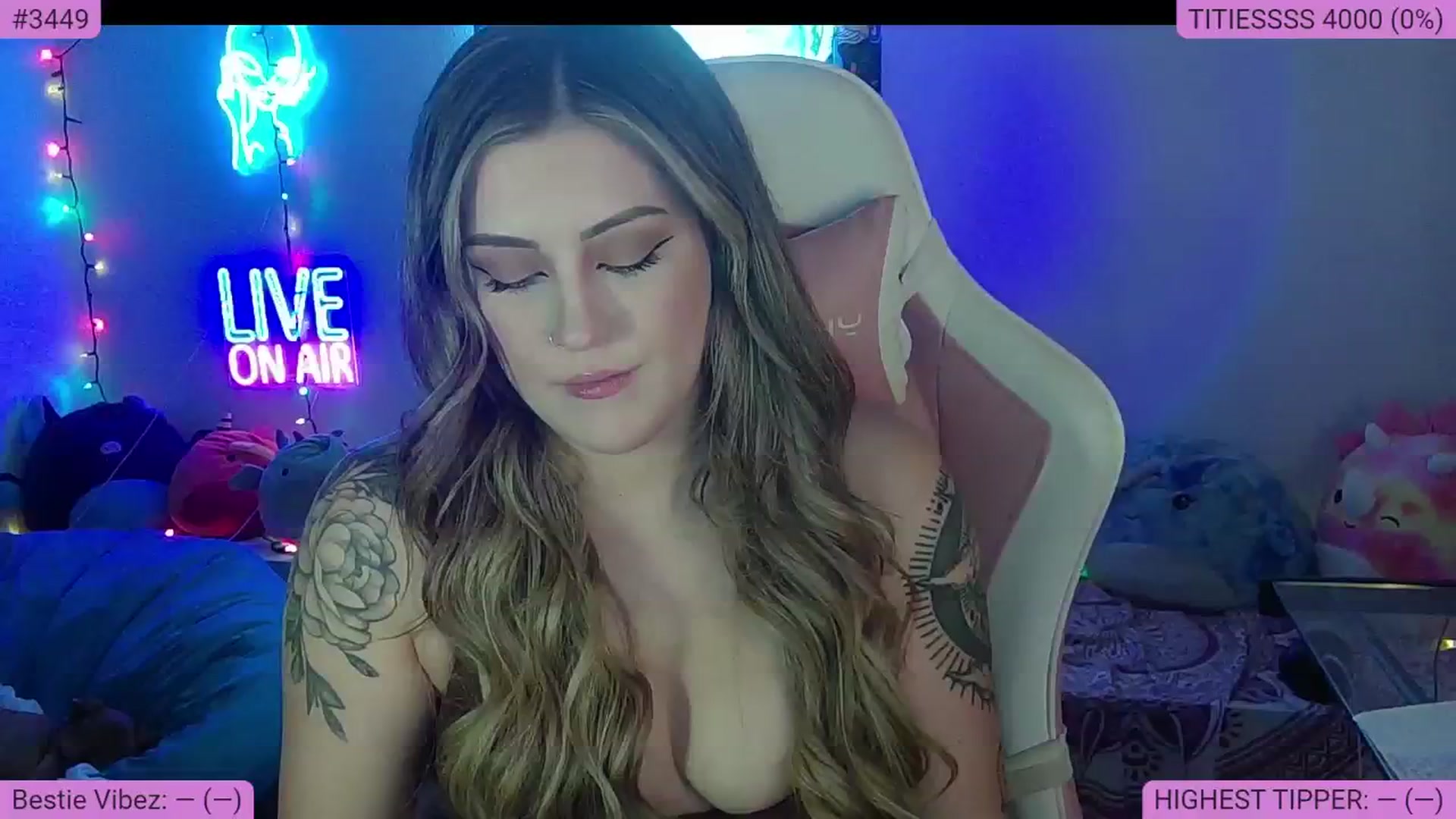 Gallery image thumbnail from NatalieNavedo's myfreecams stream on, 10/04/2024, 17:48 image 20 of 20