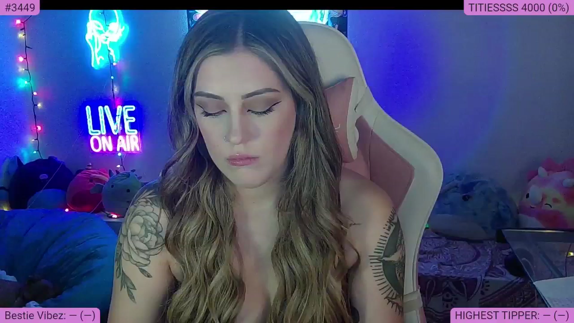 Gallery image thumbnail from NatalieNavedo's myfreecams stream on, 10/04/2024, 17:48 image 19 of 20
