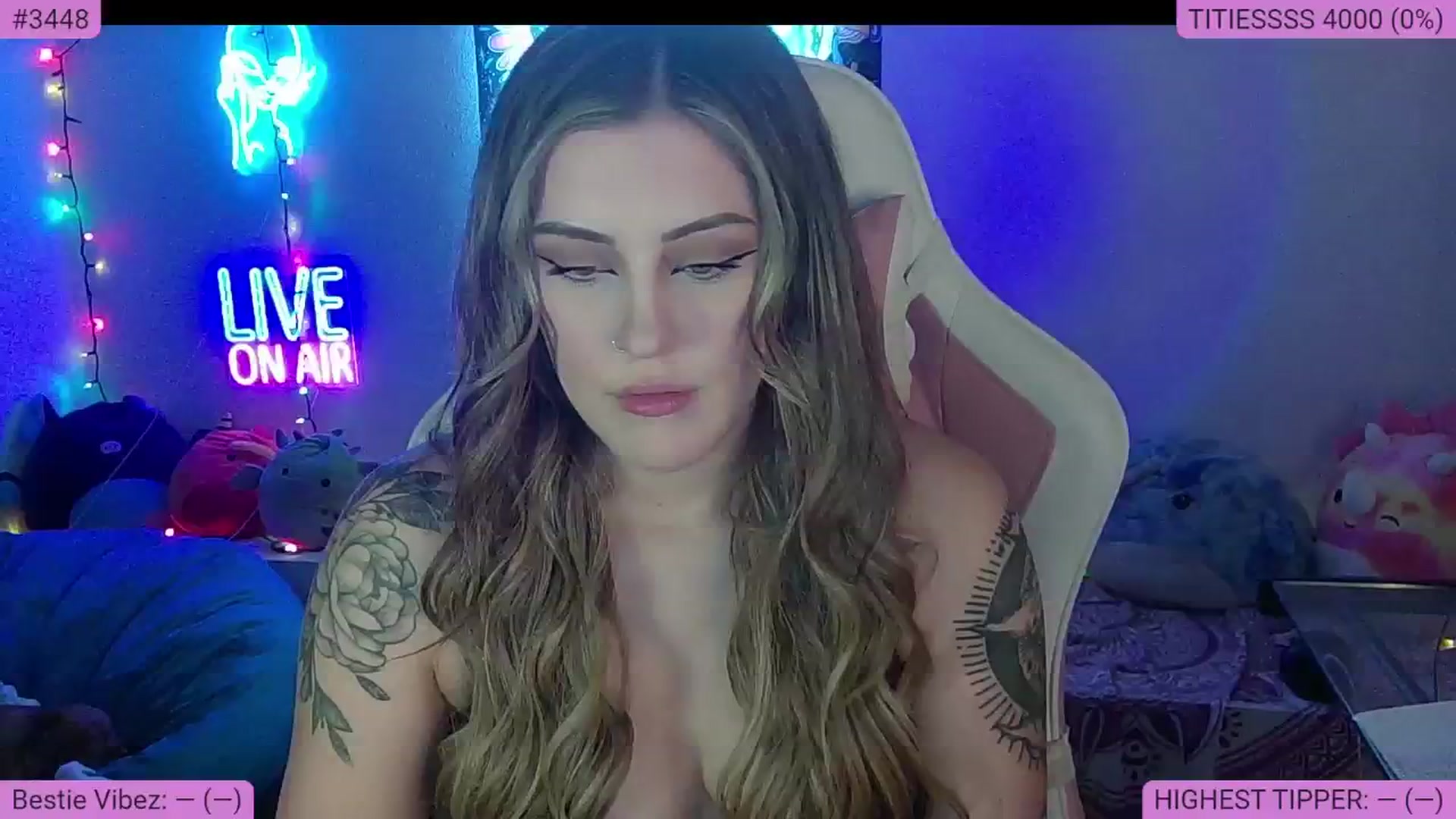 Gallery image thumbnail from NatalieNavedo's myfreecams stream on, 10/04/2024, 17:48 image 9 of 20
