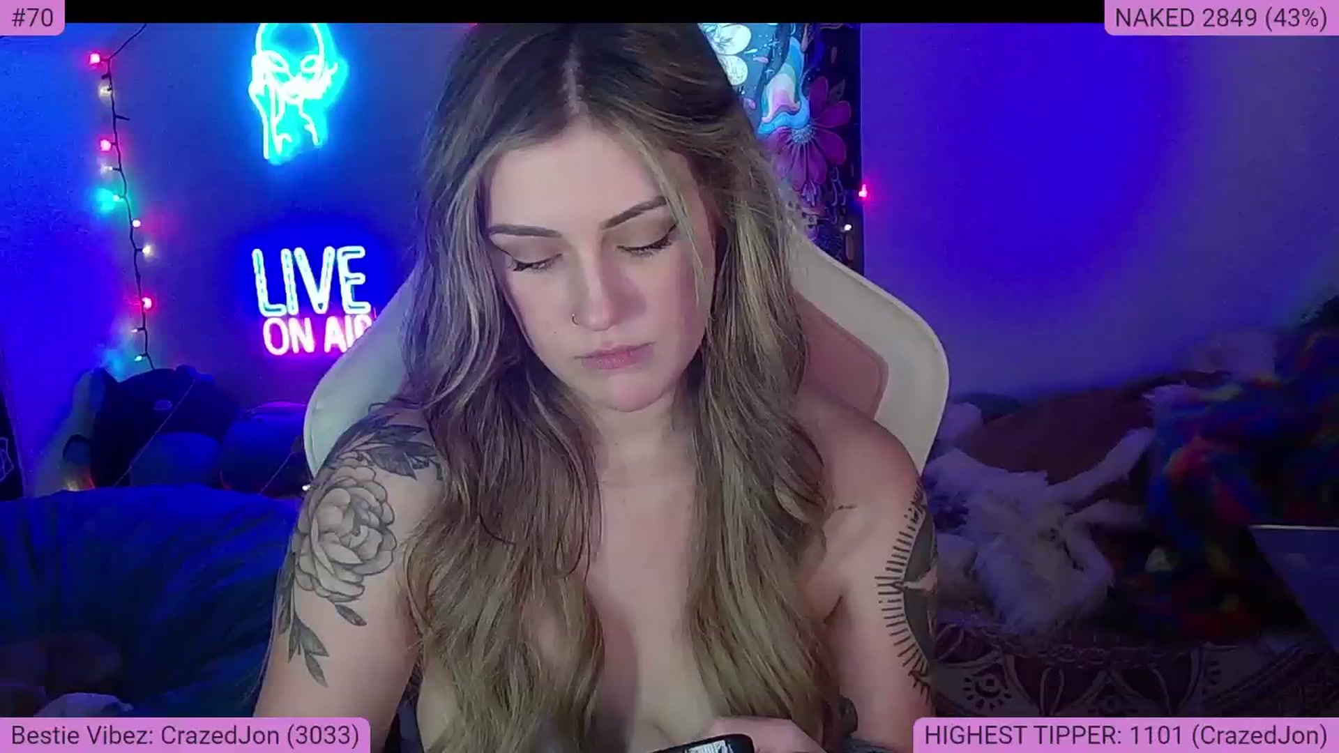 Gallery image thumbnail from NatalieNavedo's myfreecams stream on, 11/01/2024, 15:18 image 16 of 20