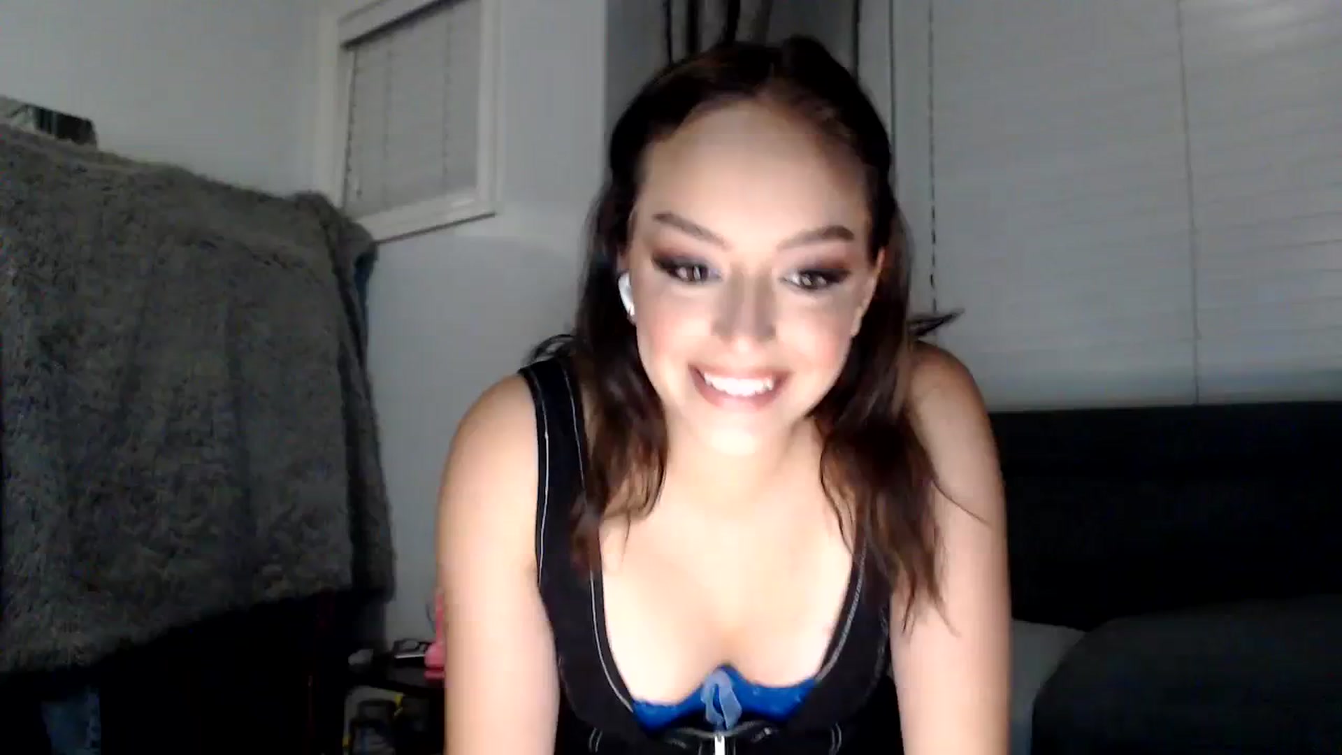 Gallery image thumbnail from NatalieSenpai's myfreecams stream on, 10/28/2023, 01:42 image 14 of 20