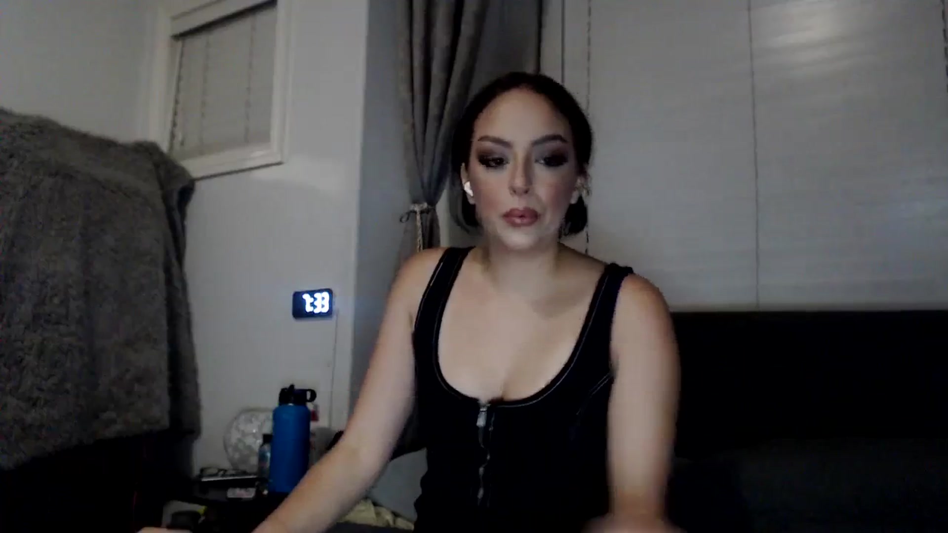 Gallery image thumbnail from NatalieSenpai's myfreecams stream on, 10/28/2023, 01:42 image 9 of 20